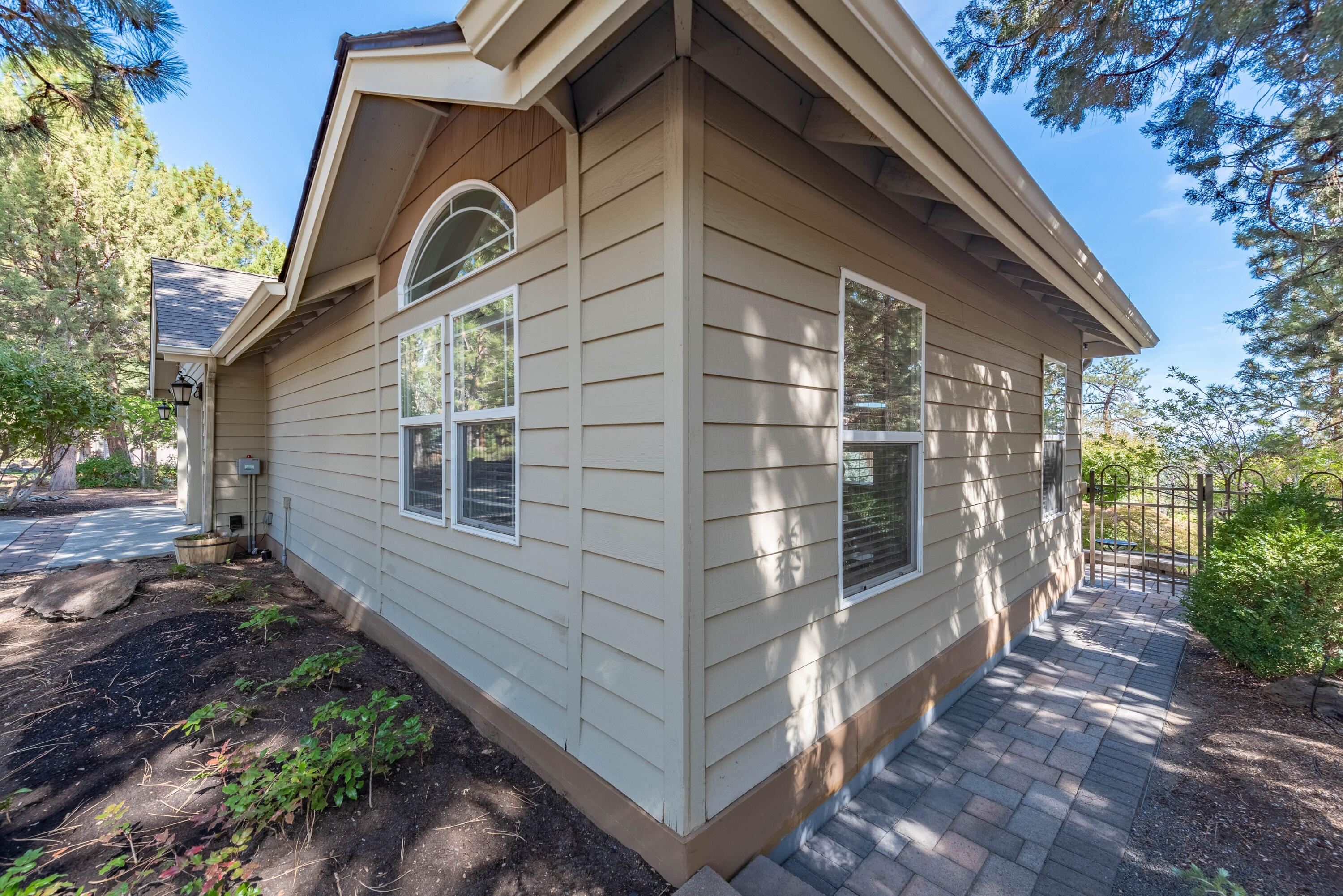 3754 NW Summerfield