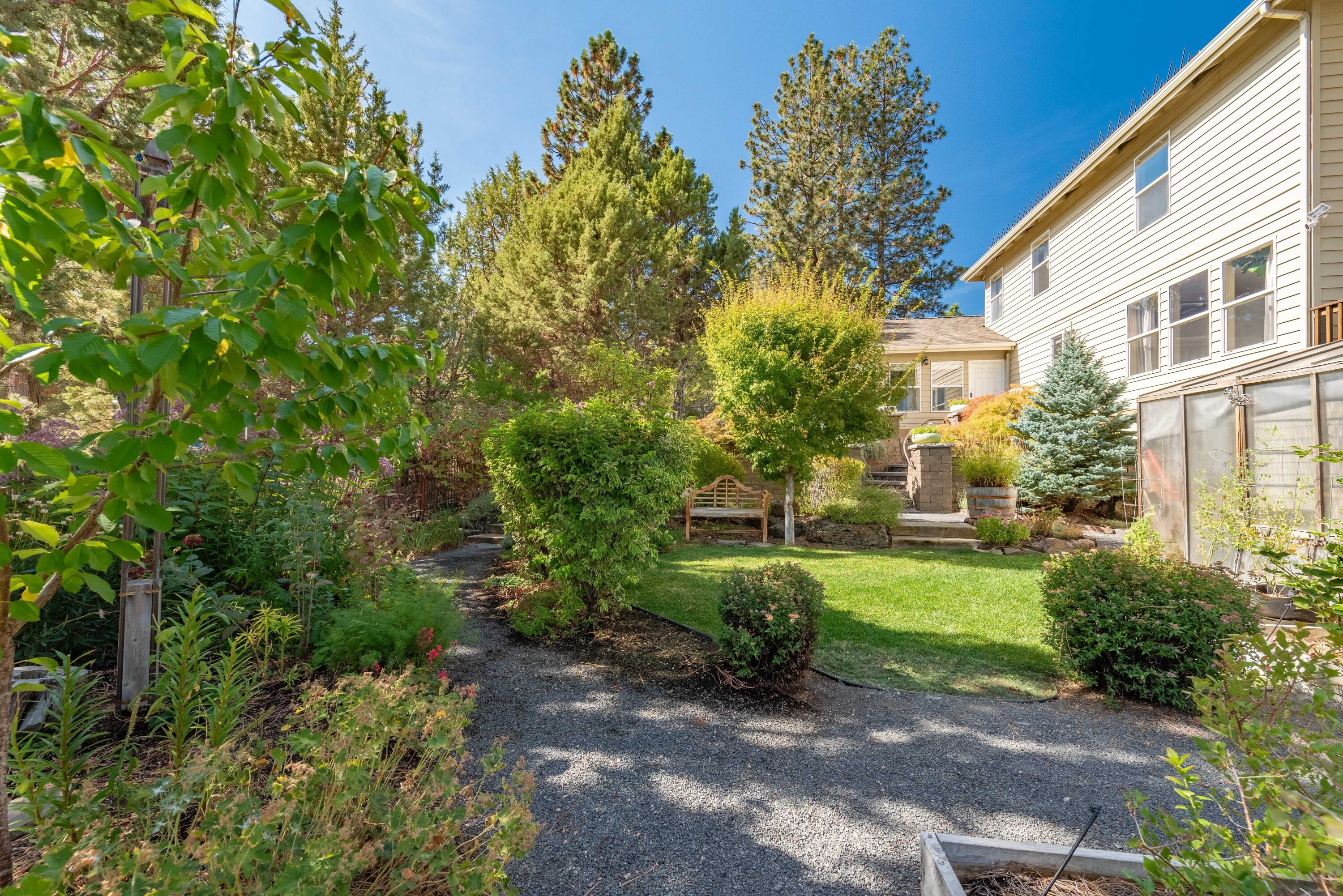 3754 NW Summerfield