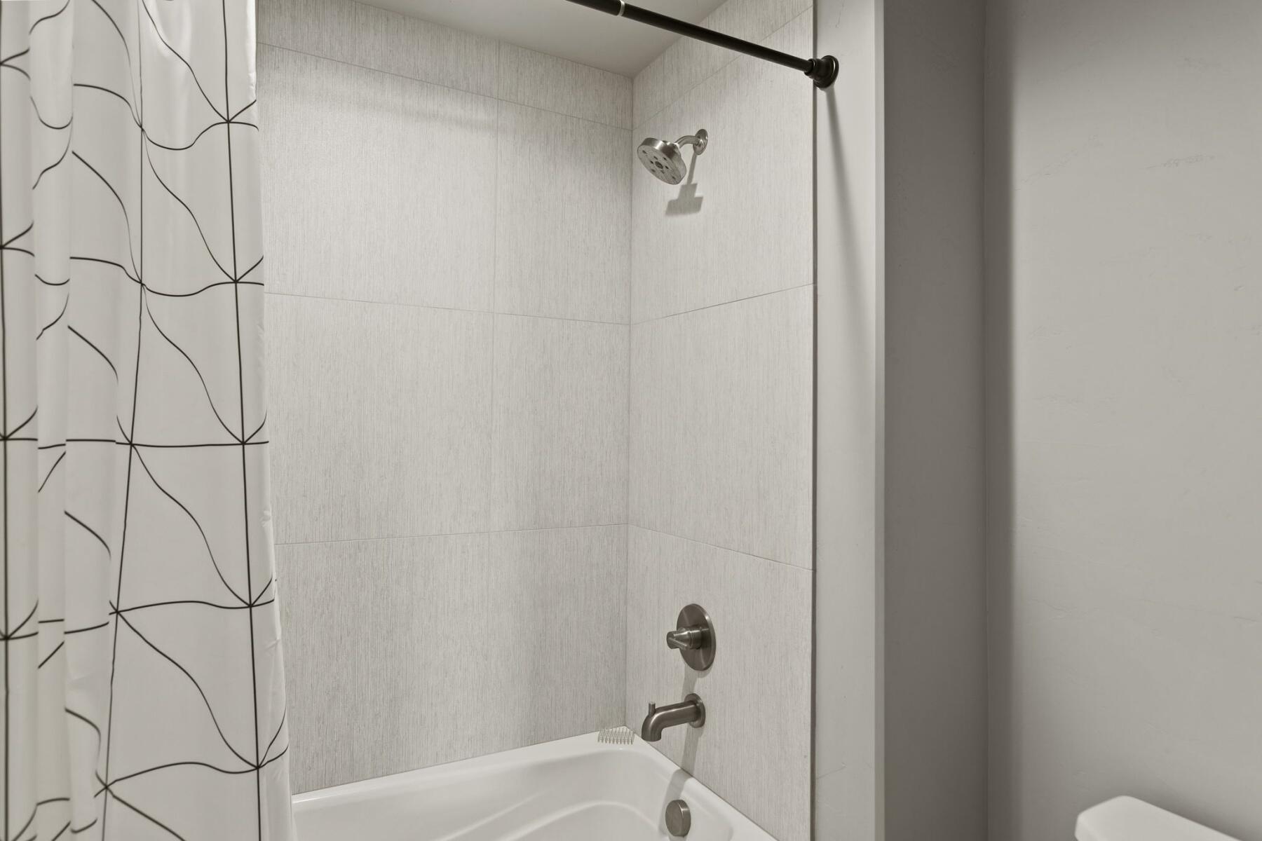 3087 NW Canyon Springs Place