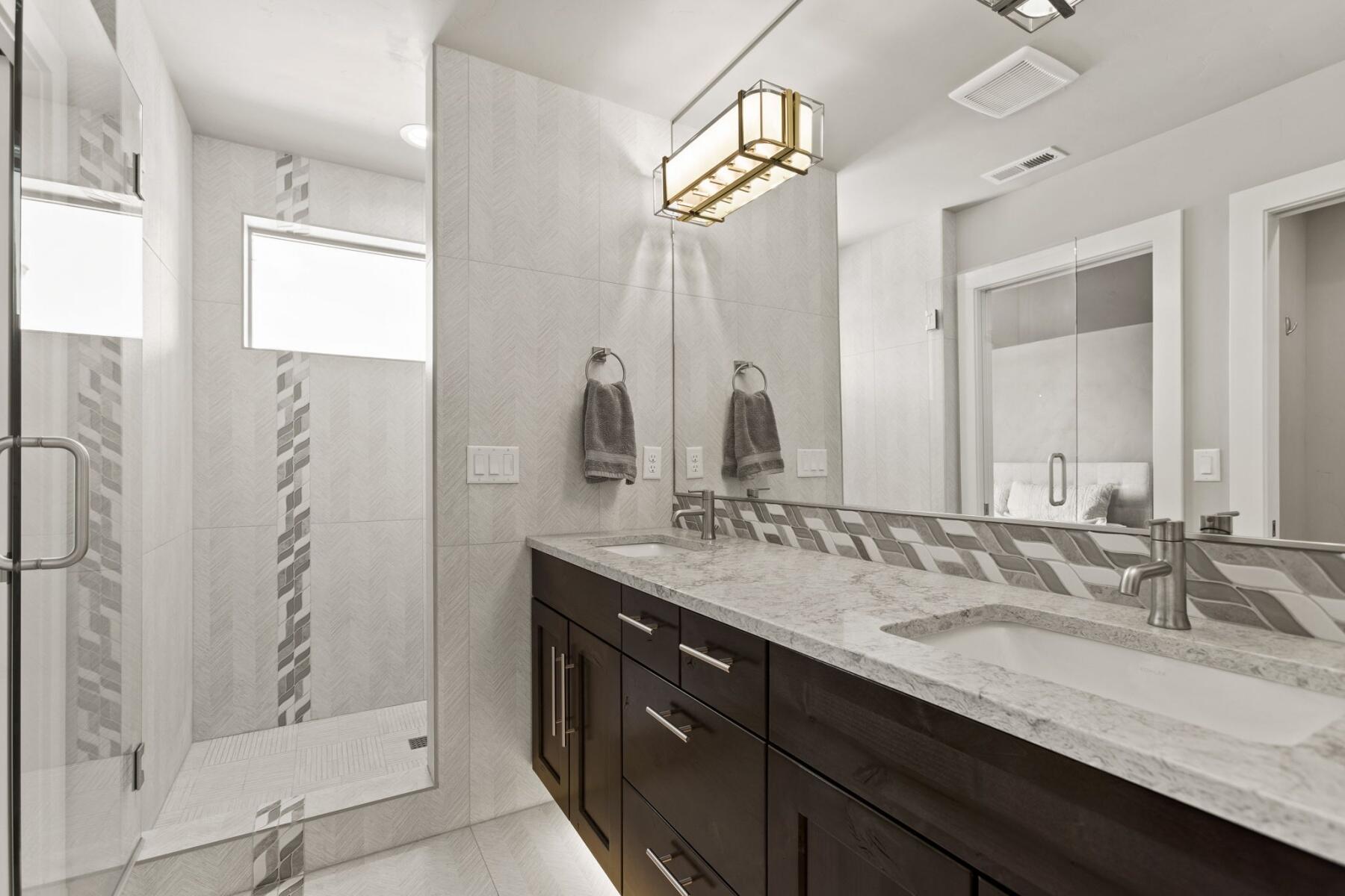 3087 NW Canyon Springs Place