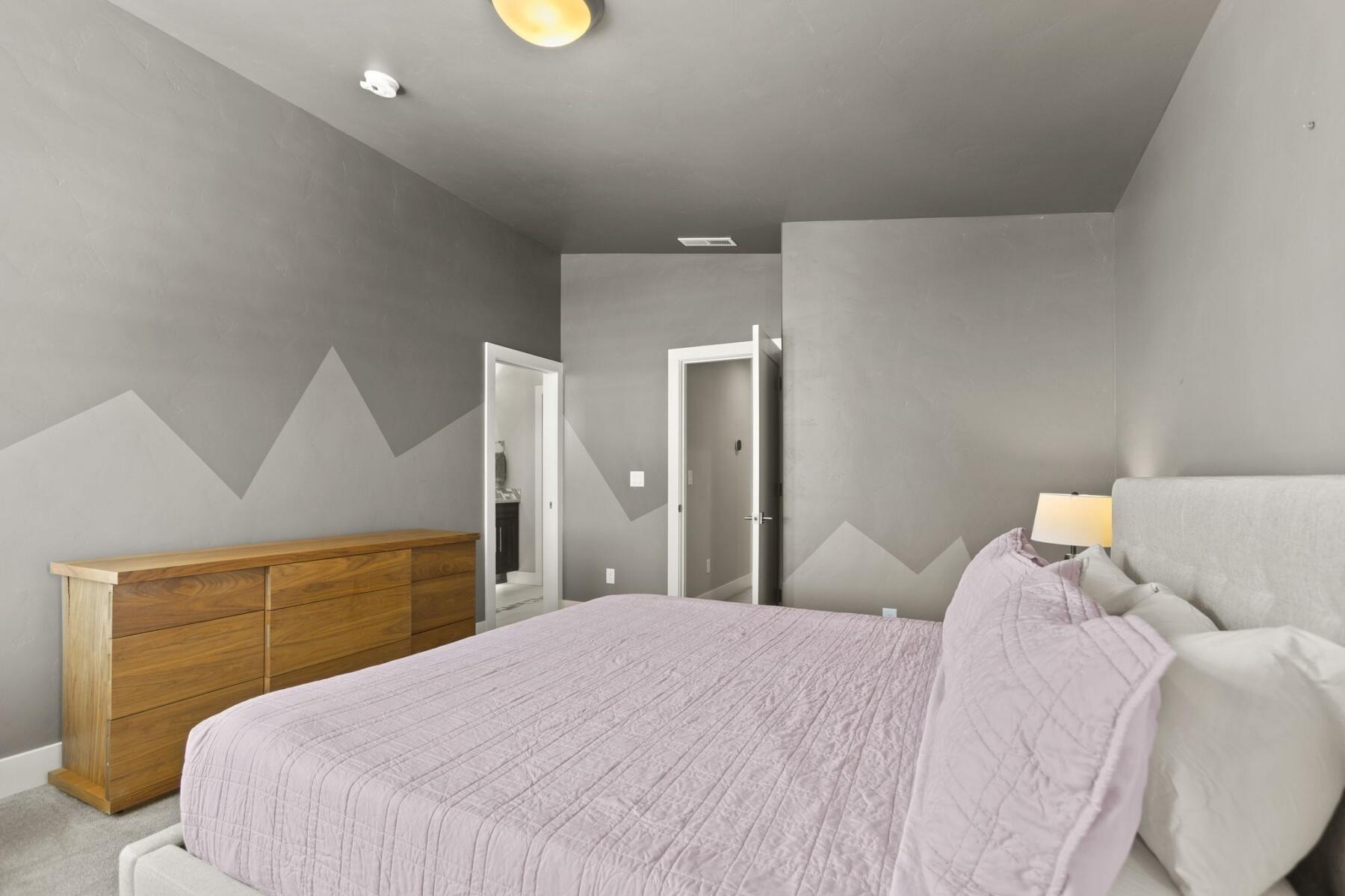 3087 NW Canyon Springs Place