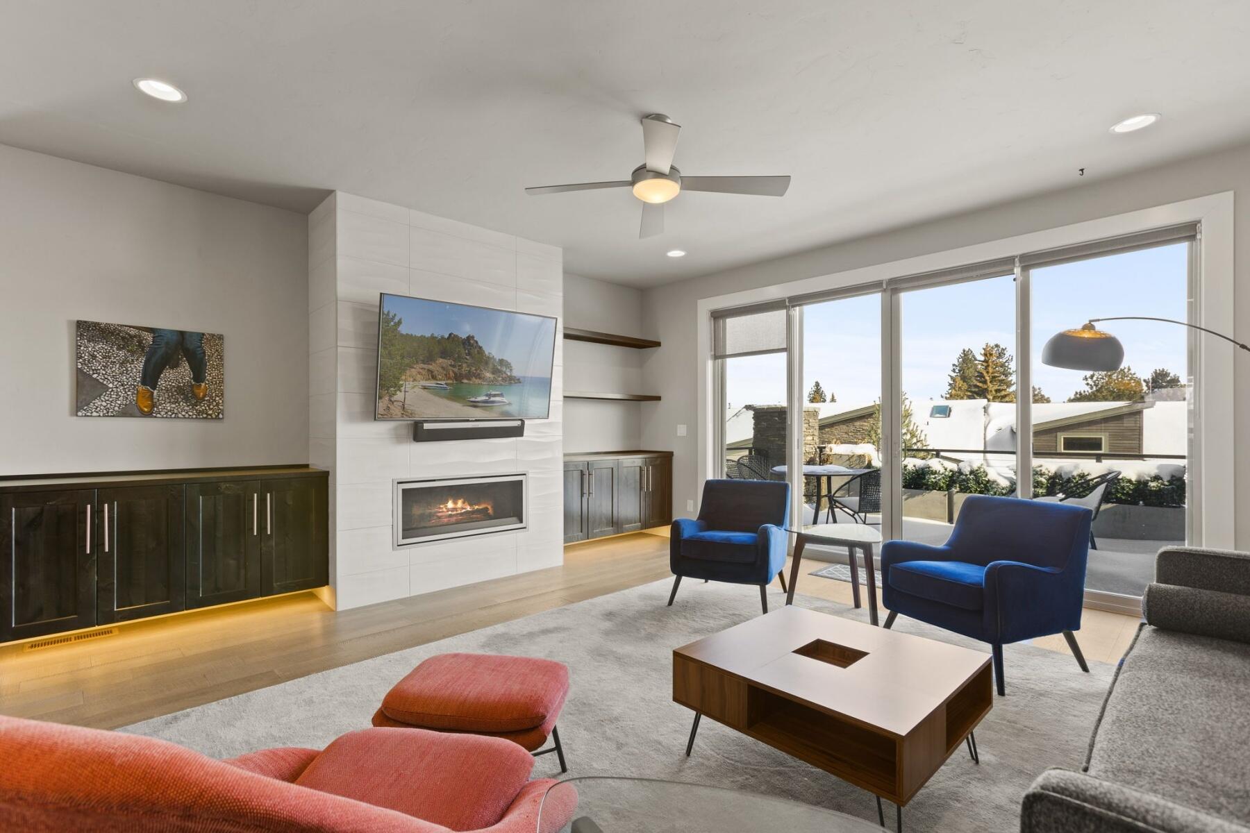 3087 NW Canyon Springs Place