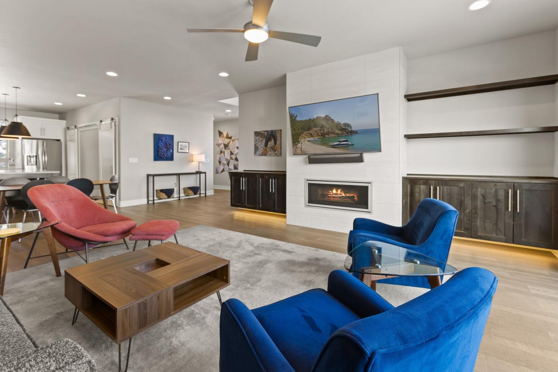 3087 NW Canyon Springs Place