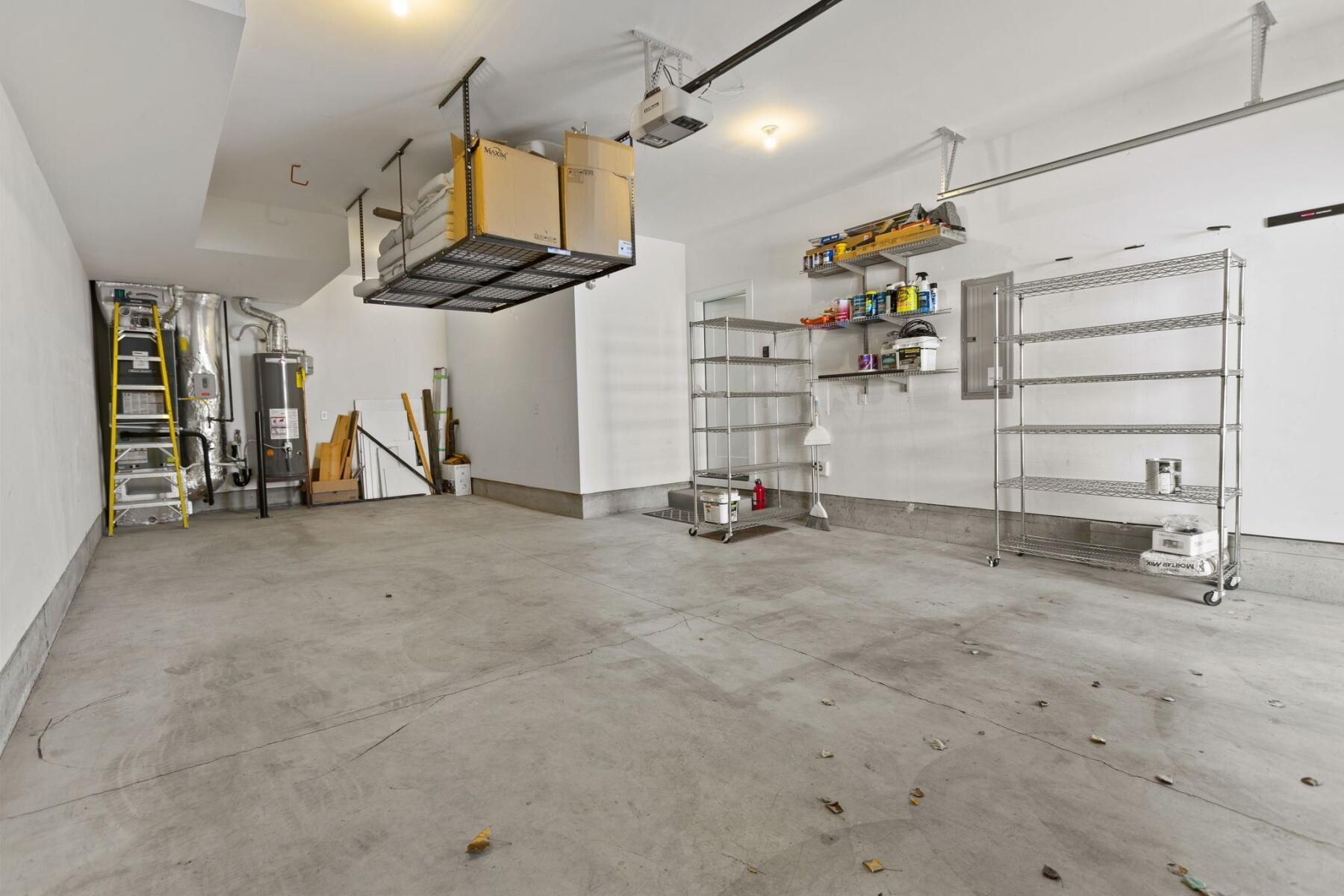 3087 NW Canyon Springs Place