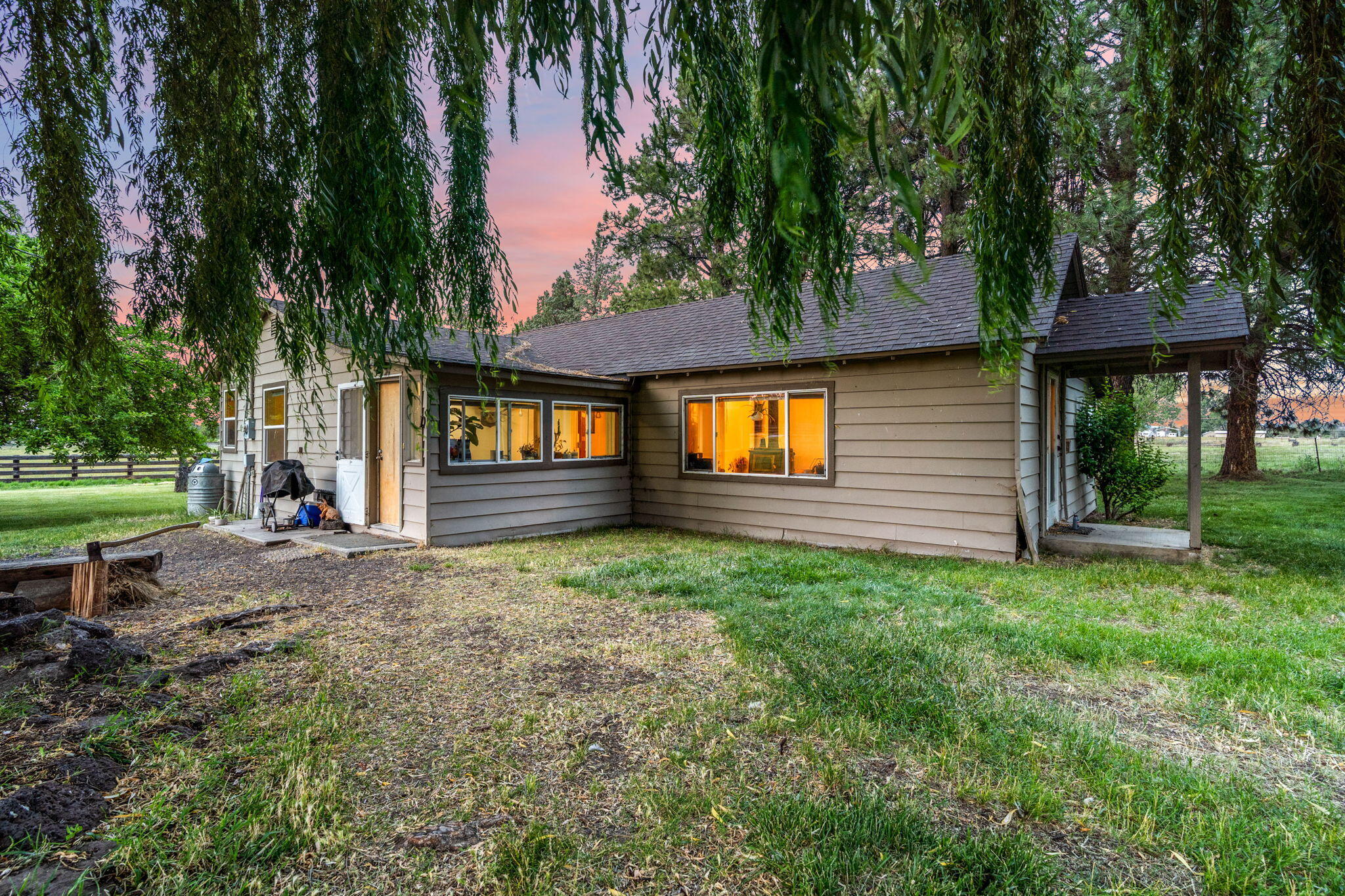 4743 NW Maple Avenue