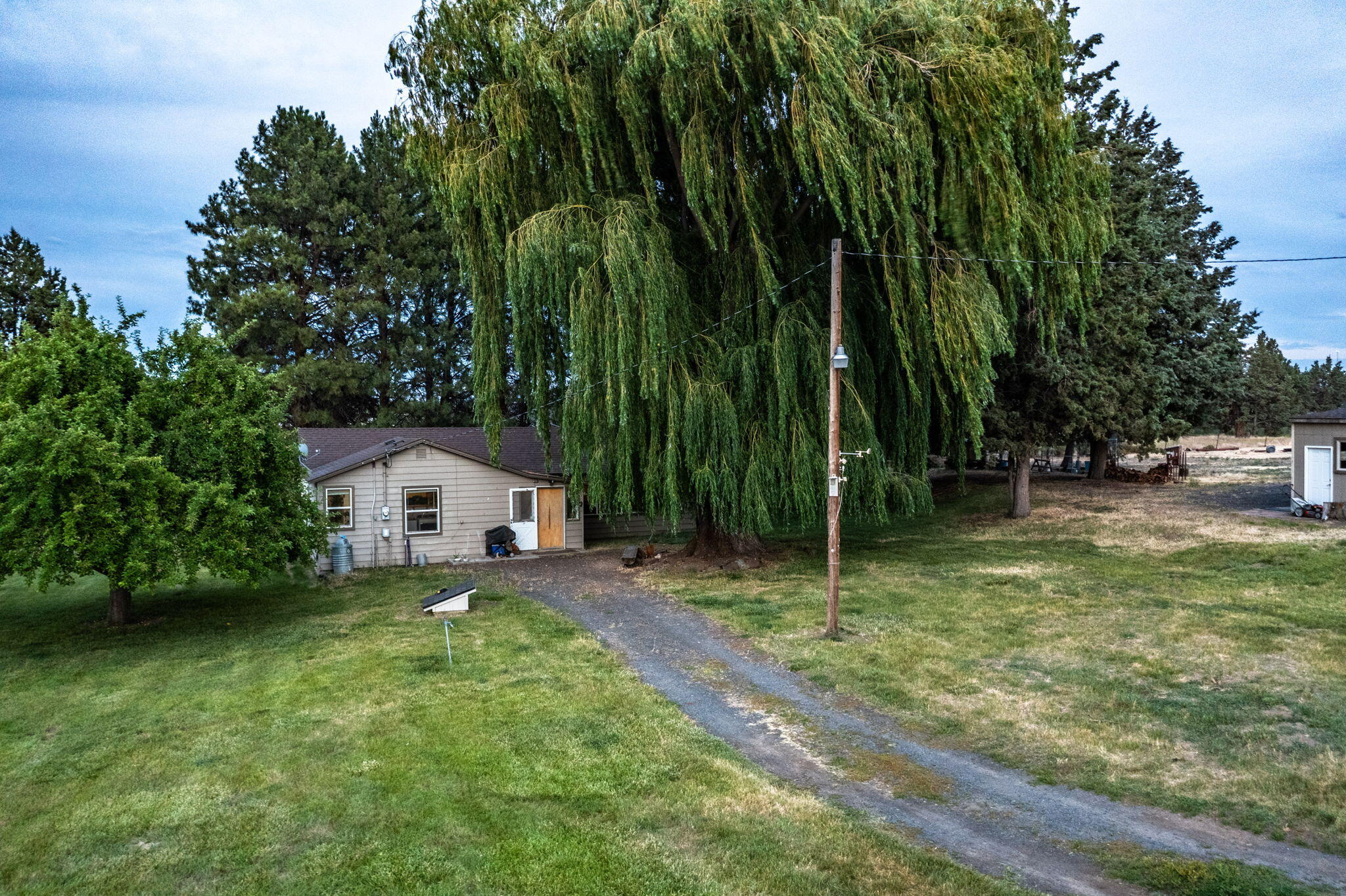 4743 NW Maple Avenue