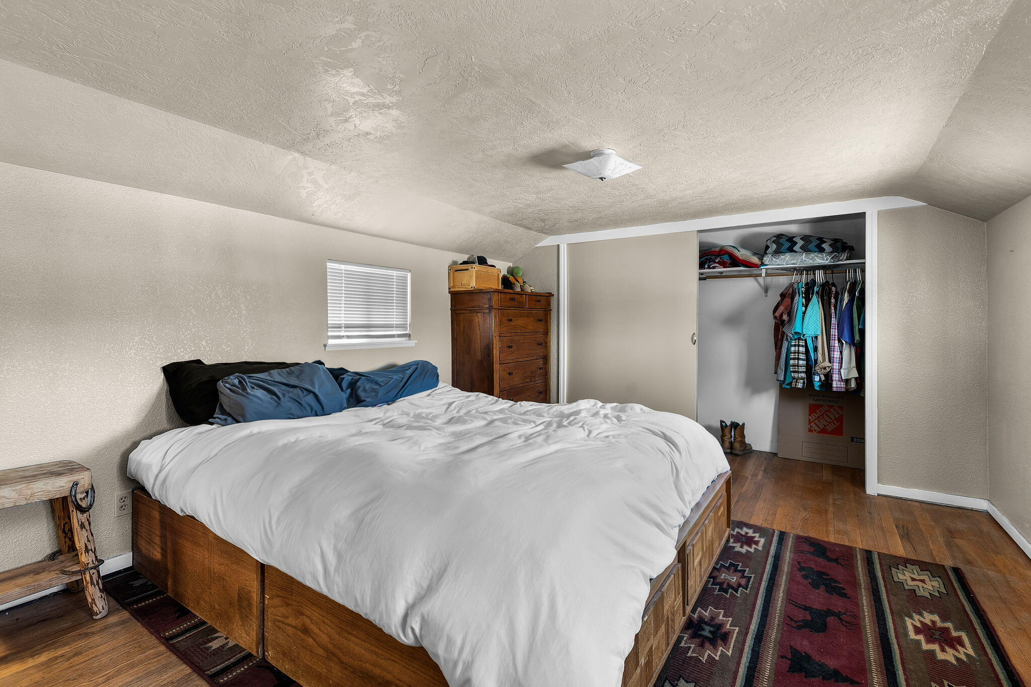 4743 NW Maple Avenue