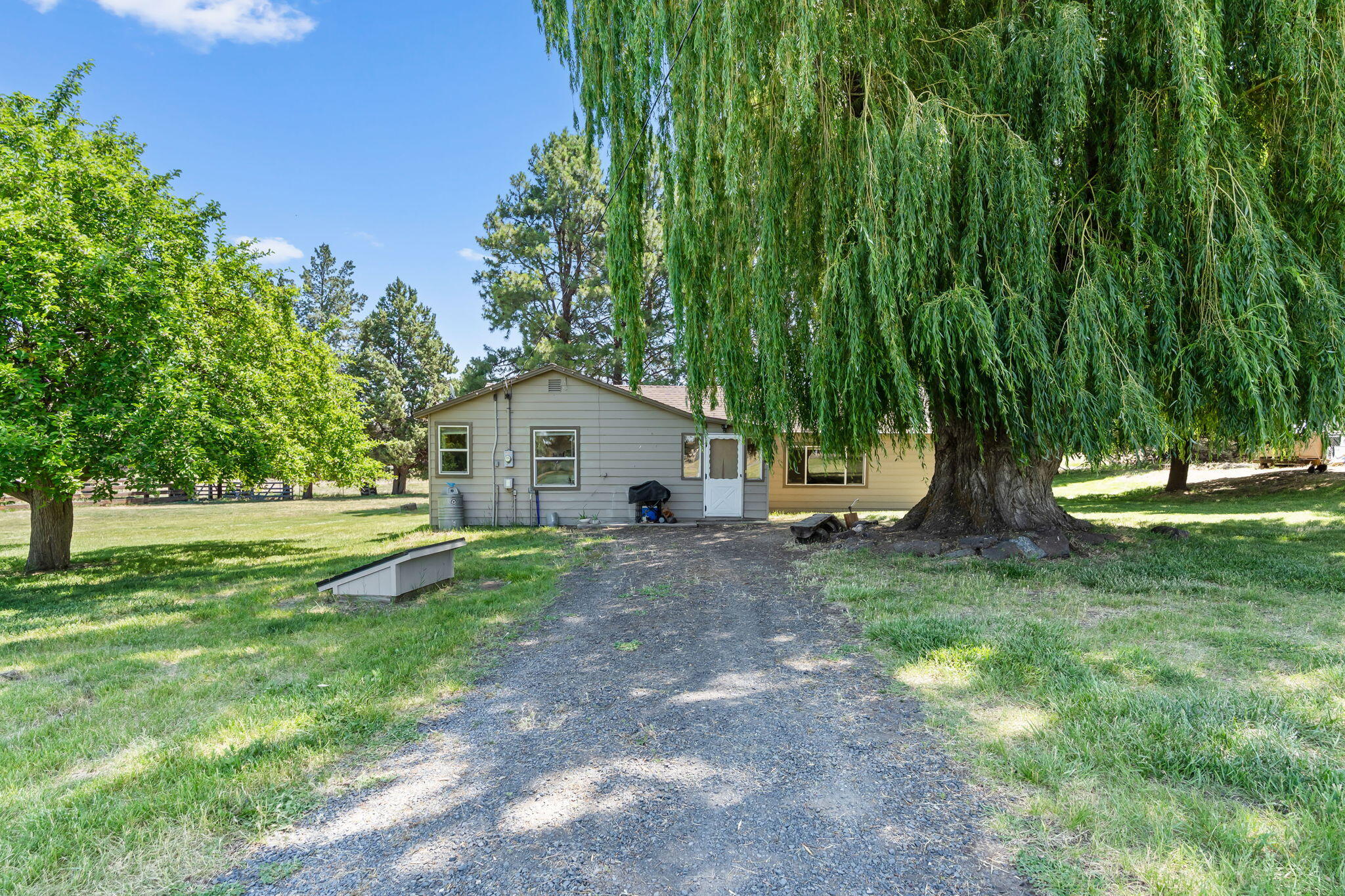 4743 NW Maple Avenue