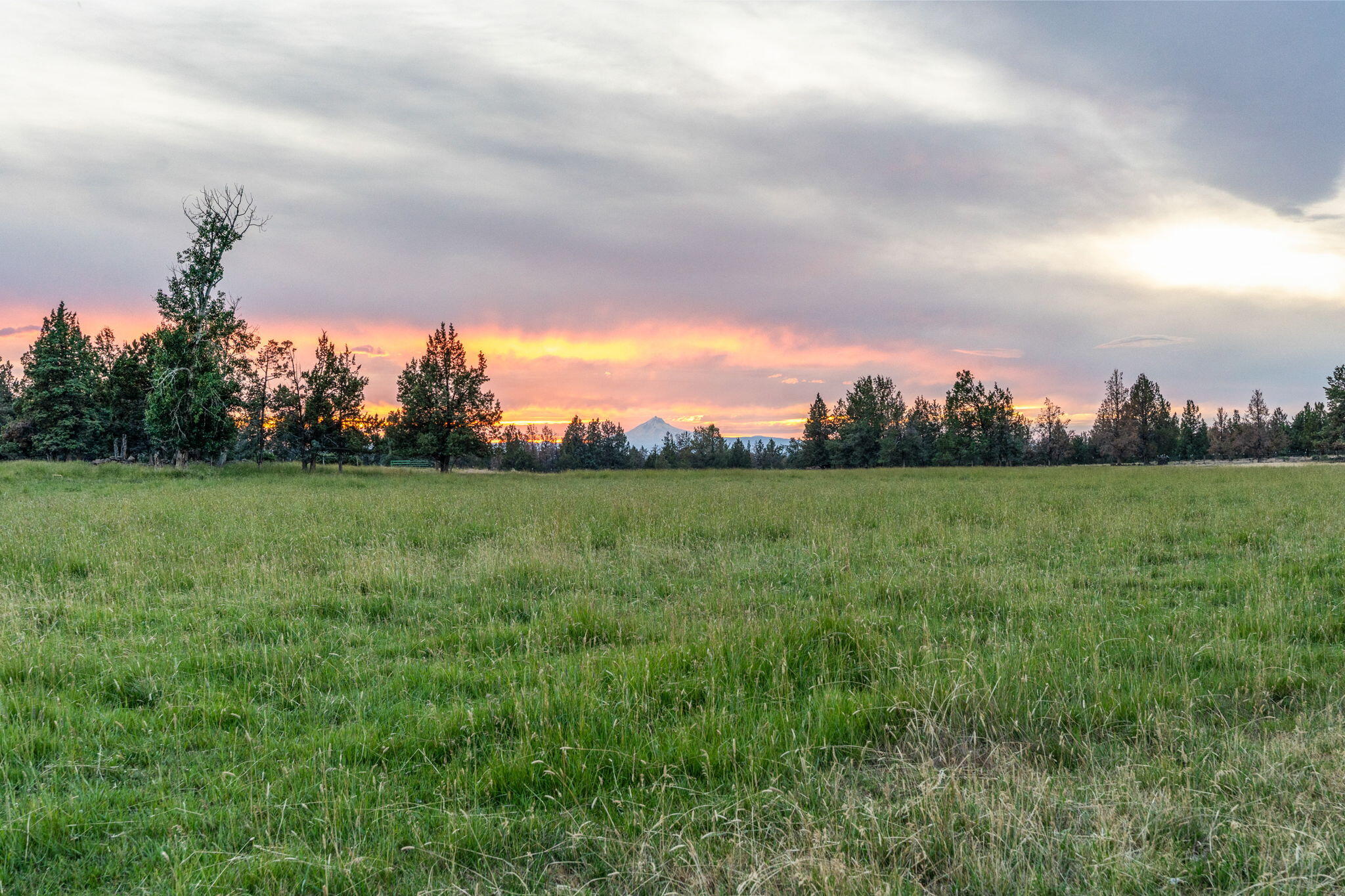 4743 NW Maple Avenue