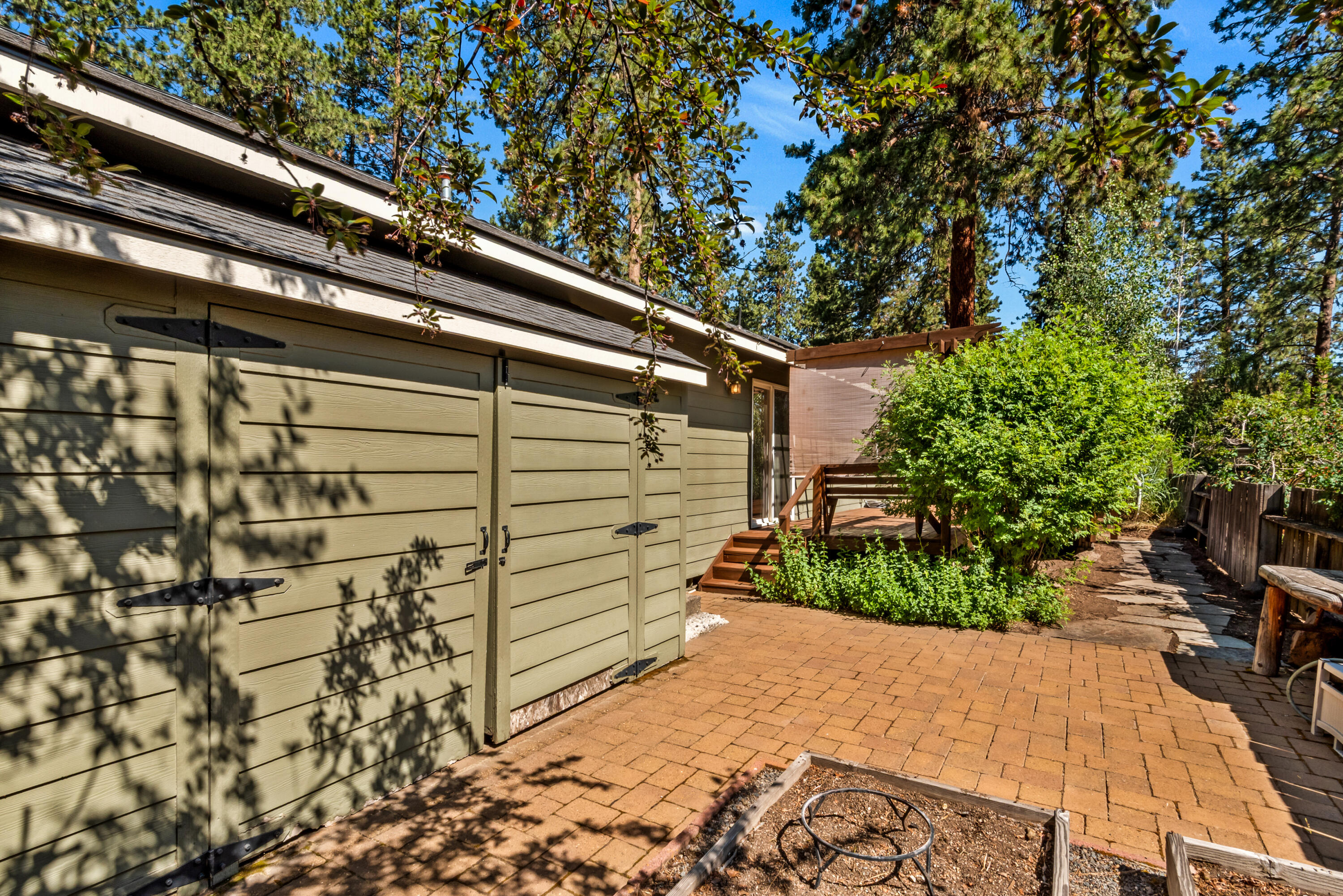 1449 NW Lexington Avenue