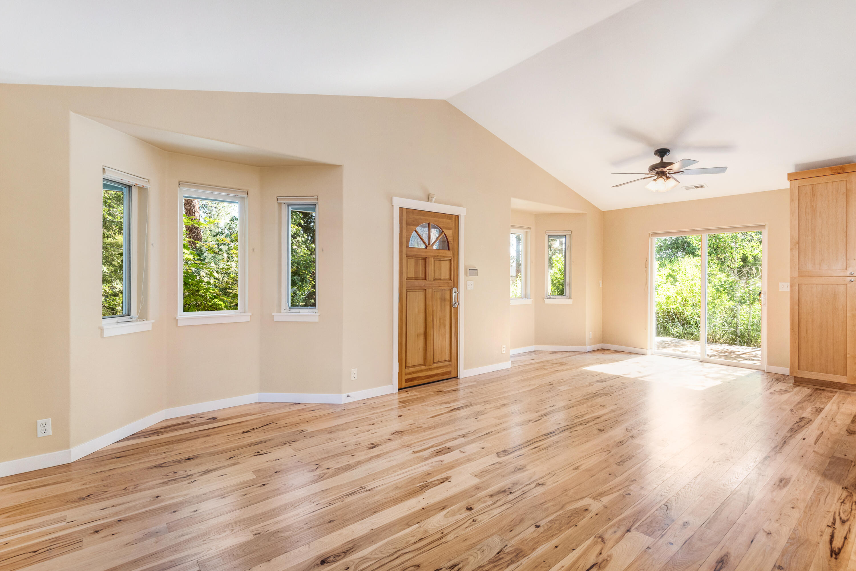 1449 NW Lexington Avenue