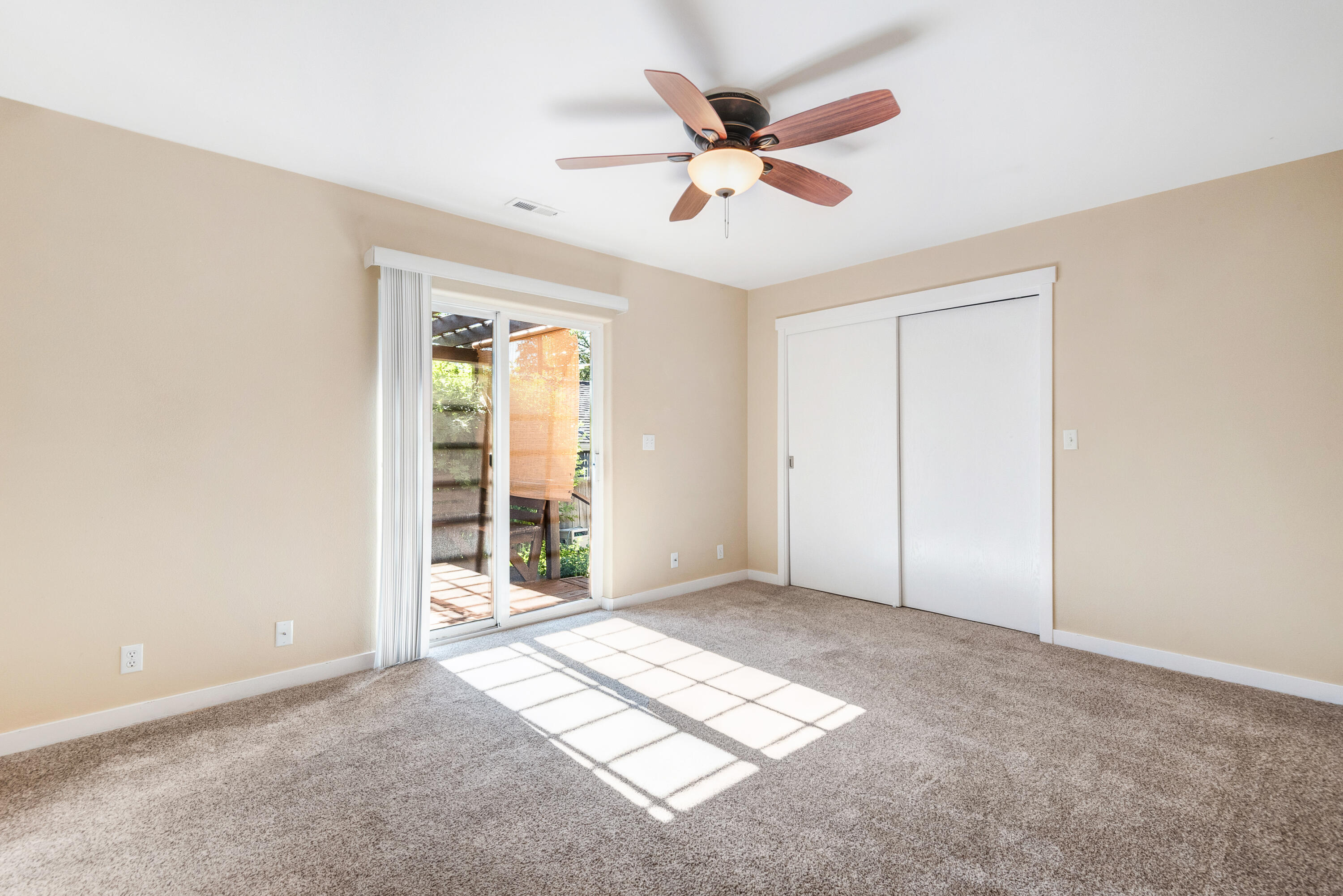 1449 NW Lexington Avenue