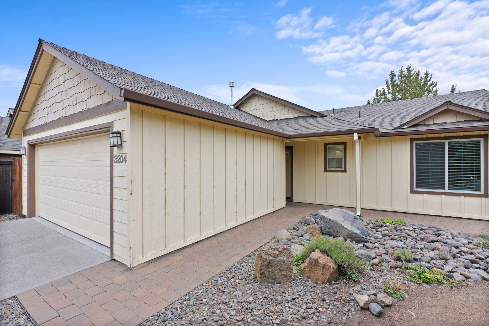 3204 NE Spring Creek Place, Bend