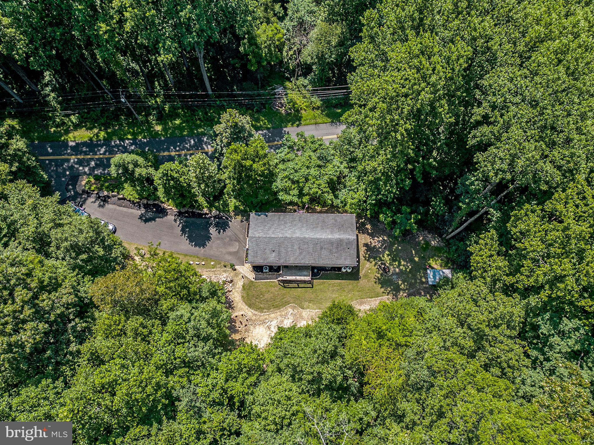 60 School House Rd