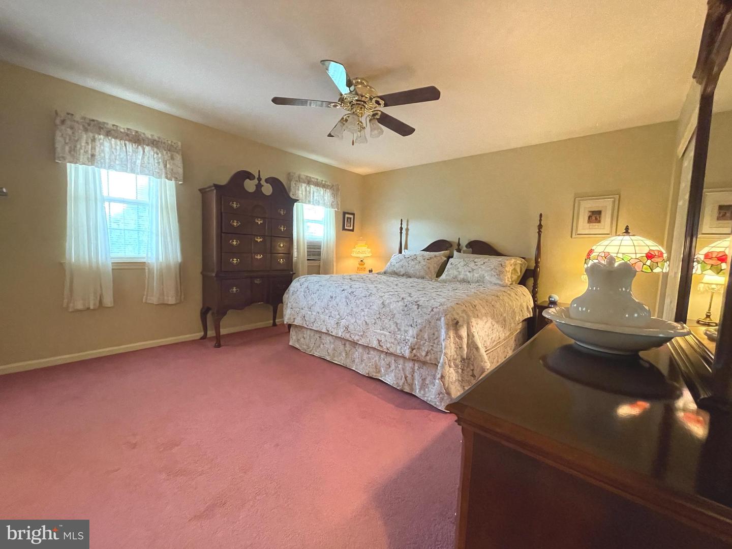 230 Loyalsock Dr