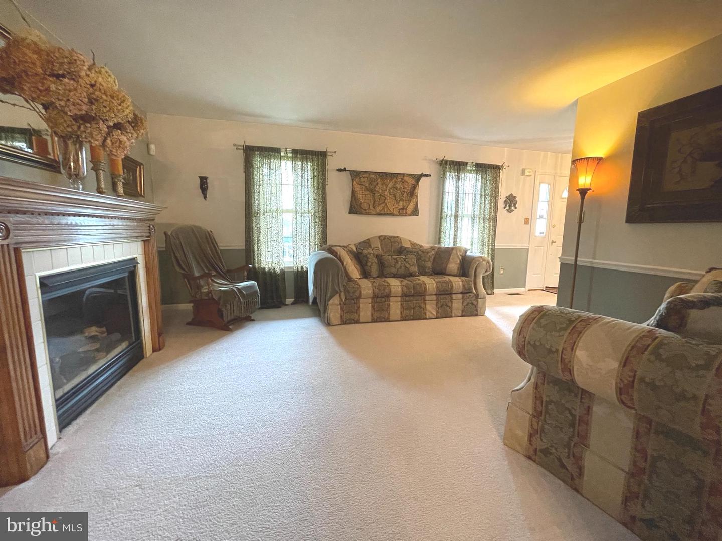 230 Loyalsock Dr