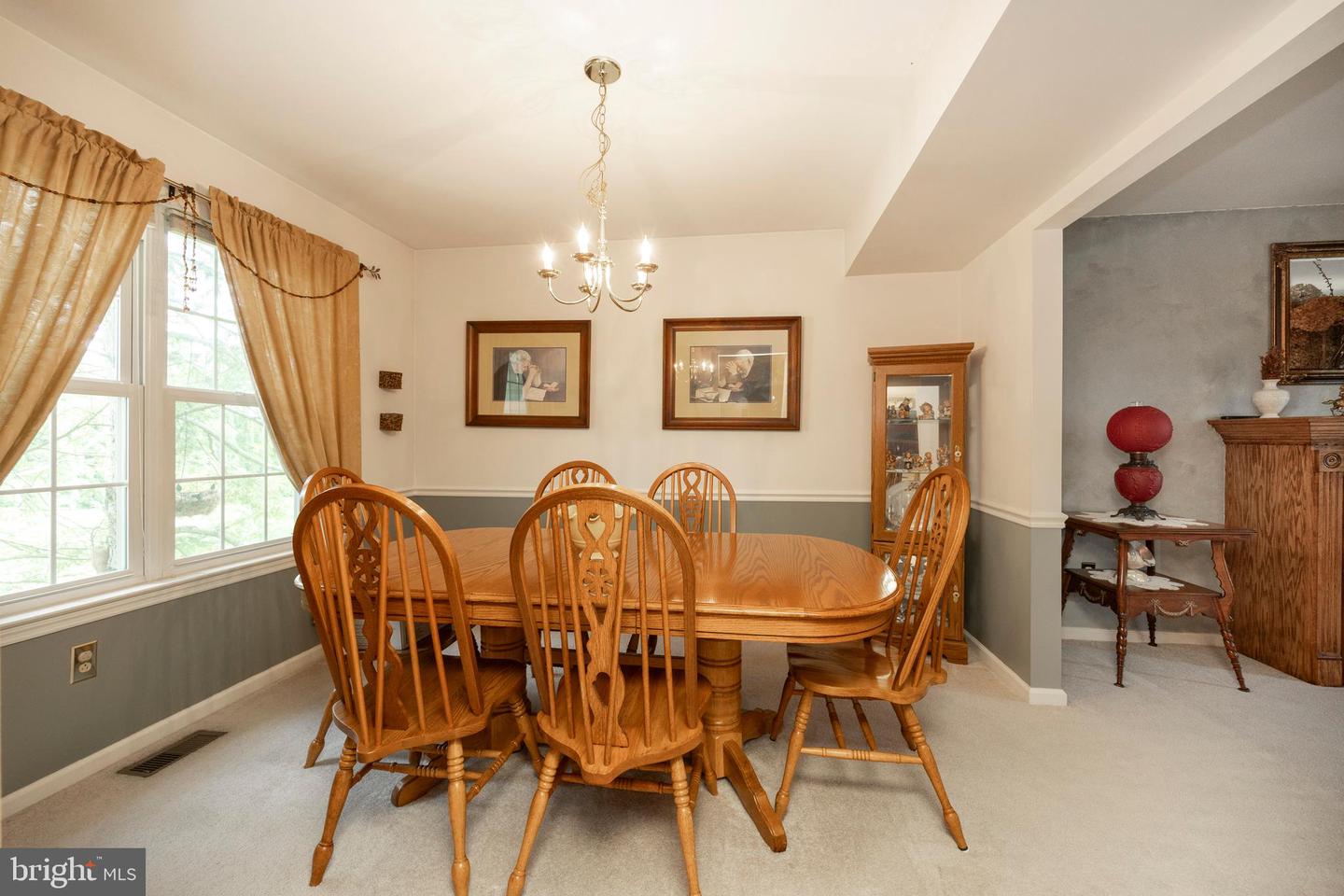 230 Loyalsock Dr