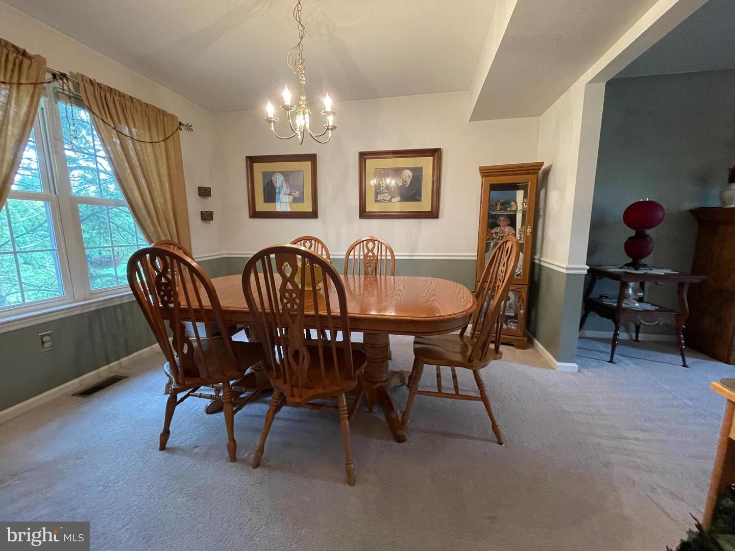 230 Loyalsock Dr