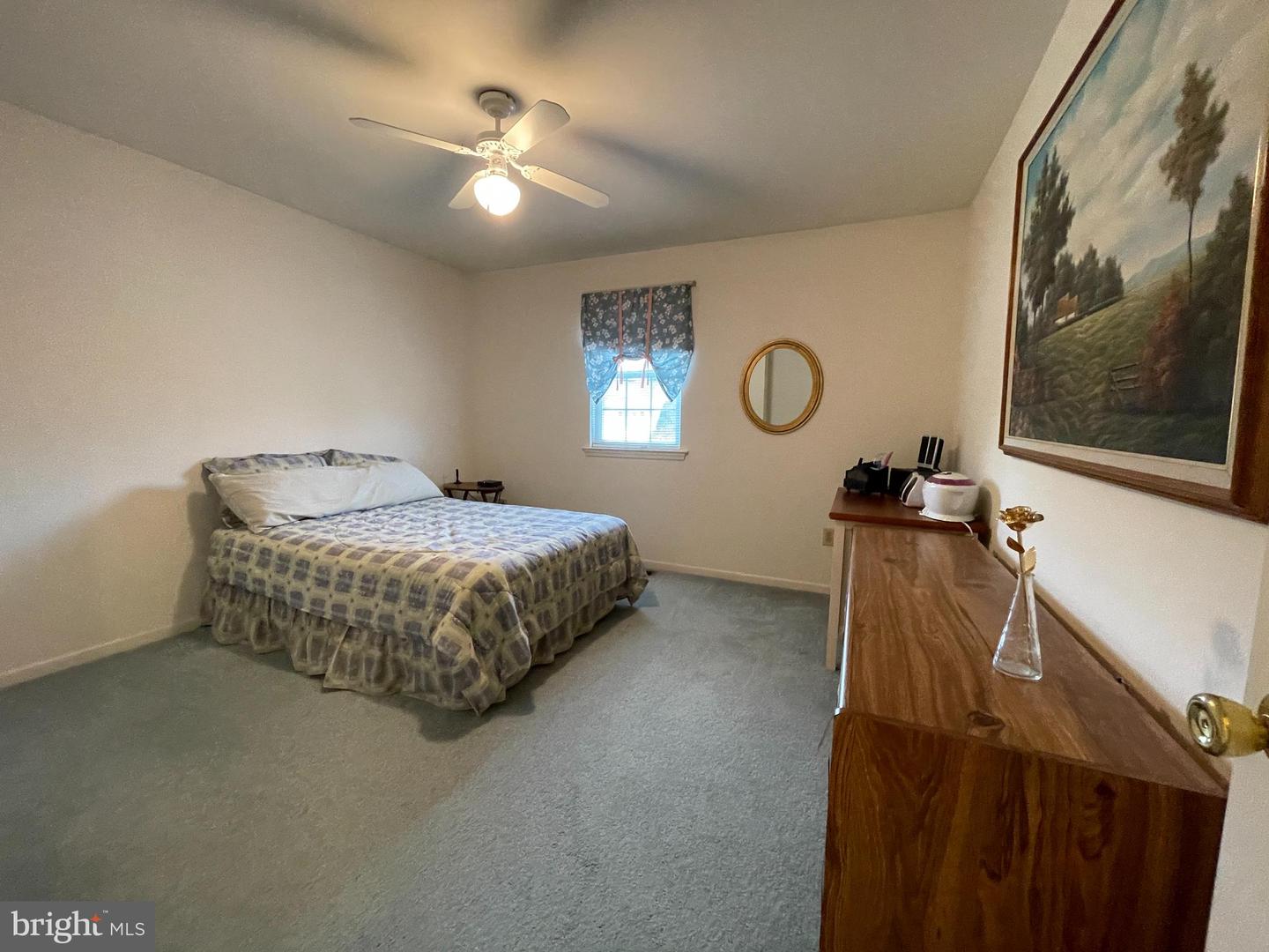 230 Loyalsock Dr