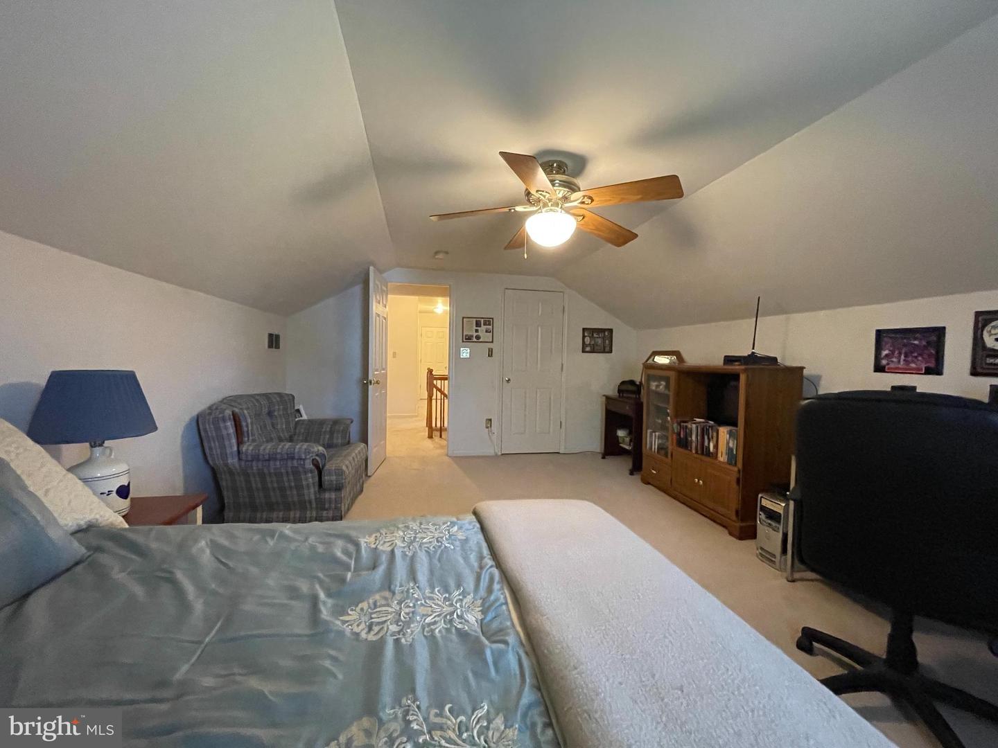 230 Loyalsock Dr