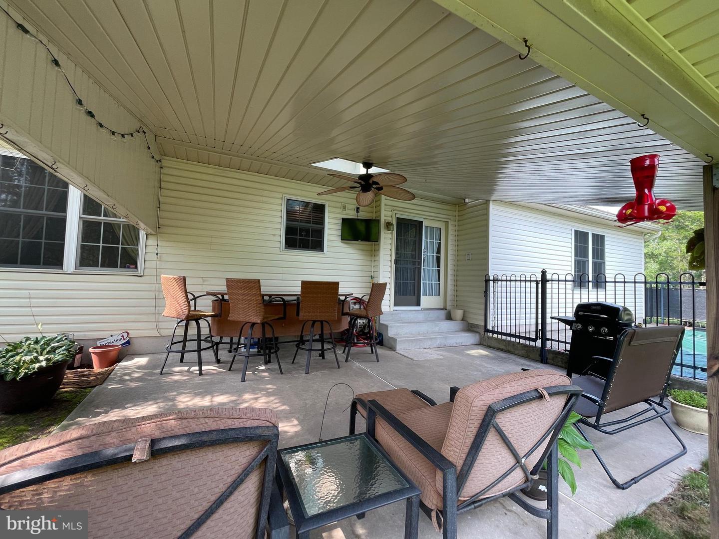 230 Loyalsock Dr