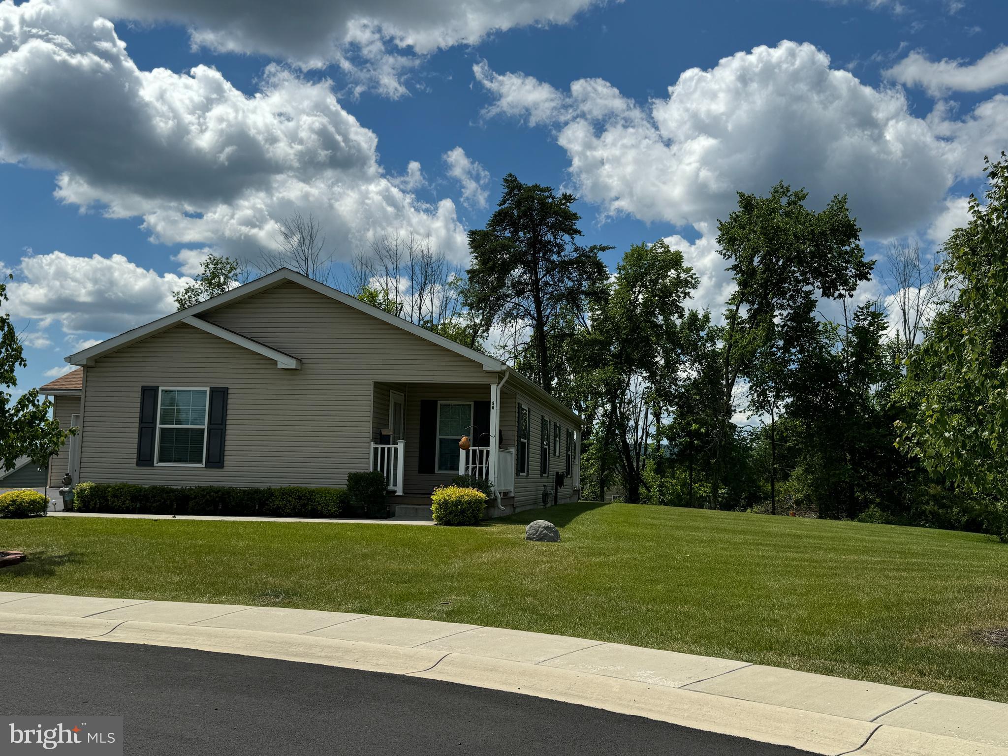 90 Middlemarch Rd