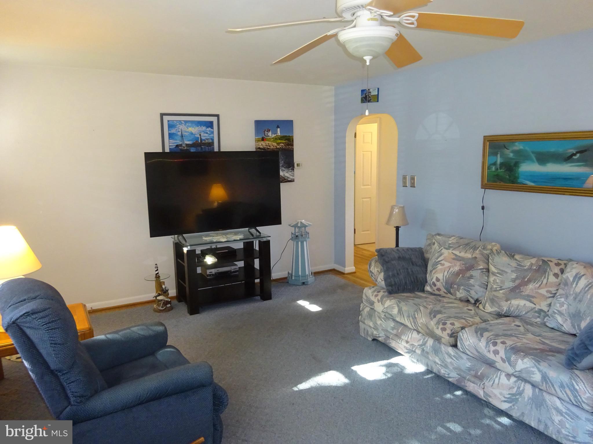 619 Crisscross Rd