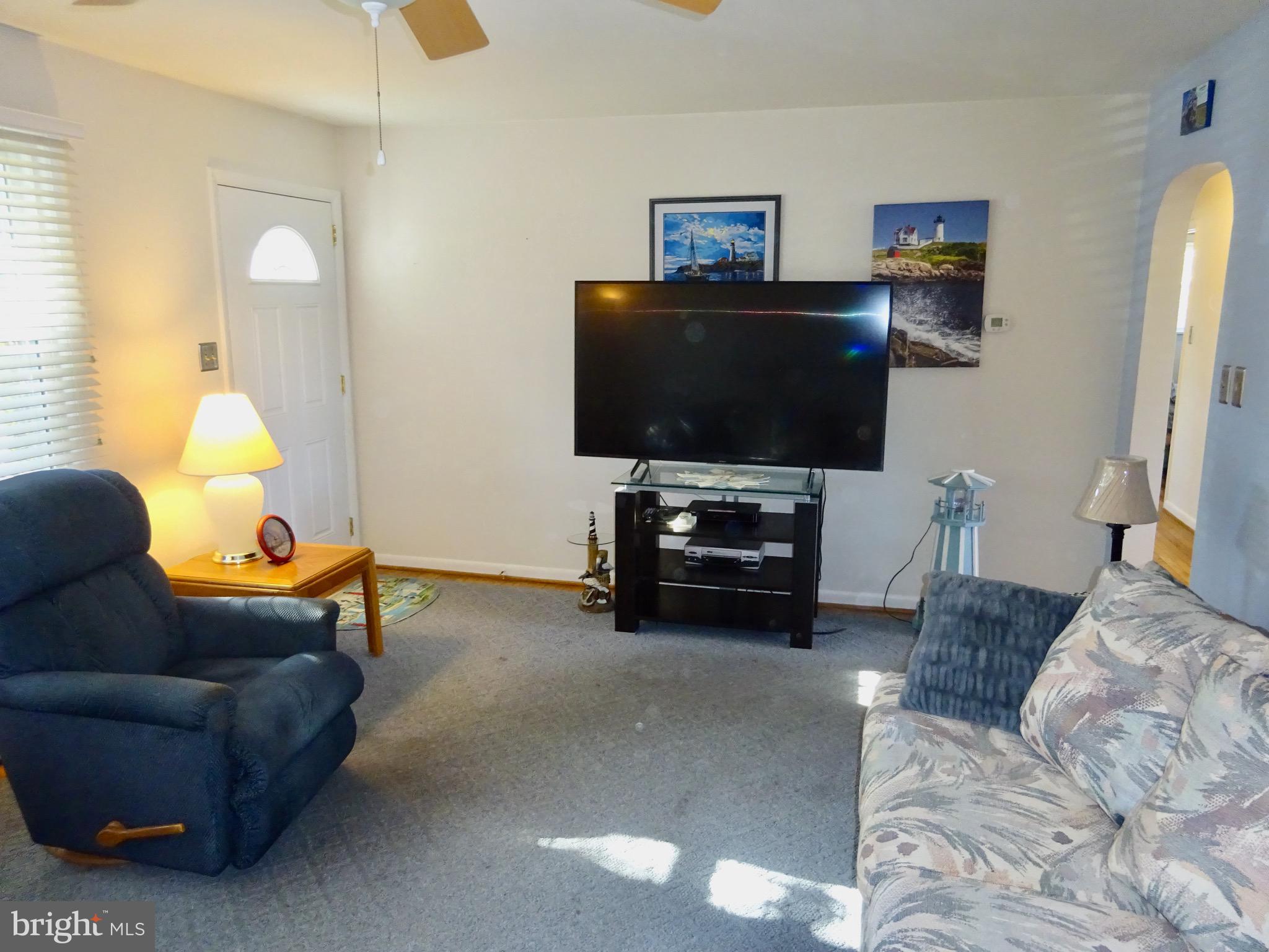 619 Crisscross Rd
