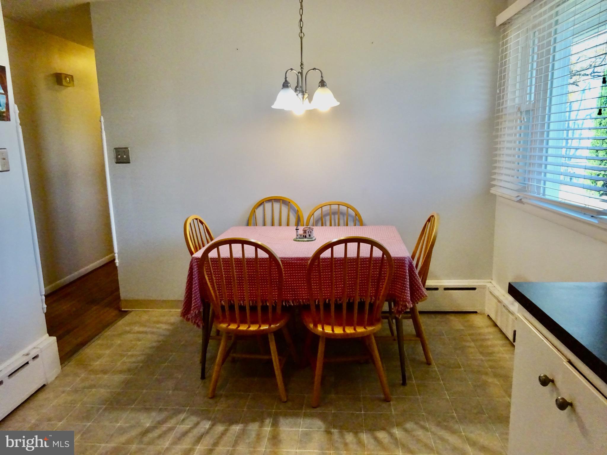 619 Crisscross Rd
