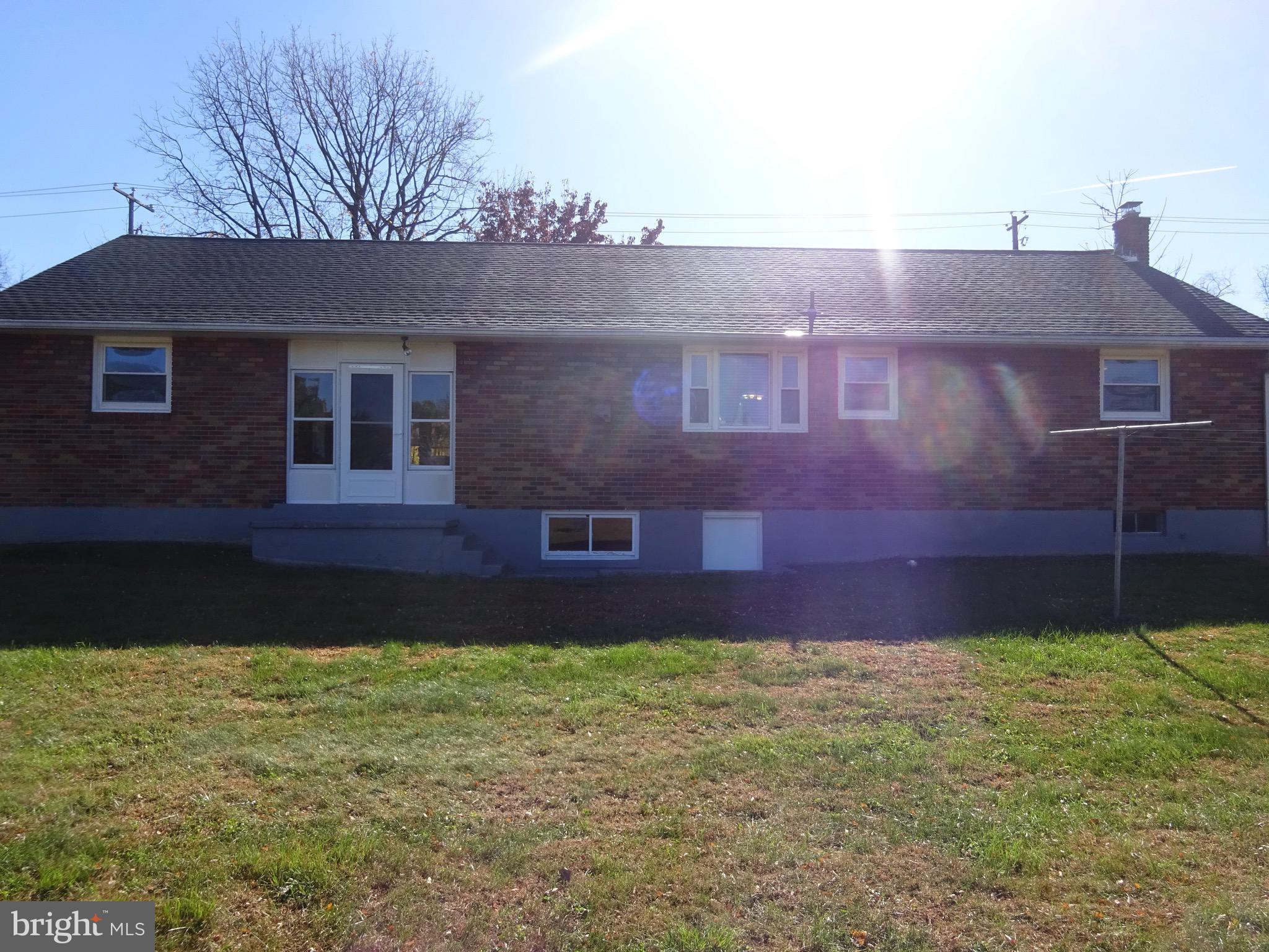 619 Crisscross Rd
