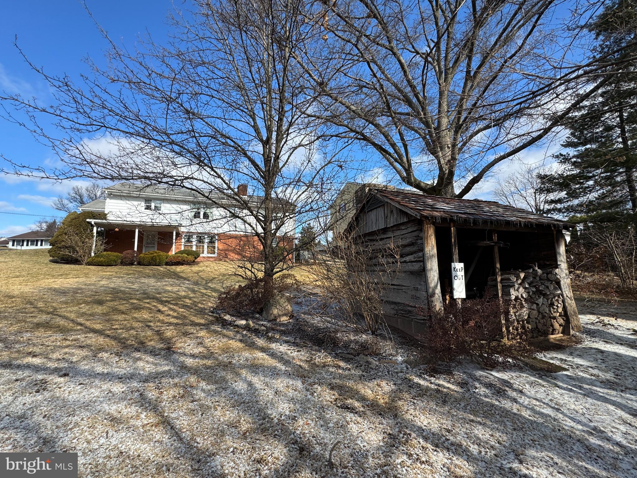 34 Stauffer Dr