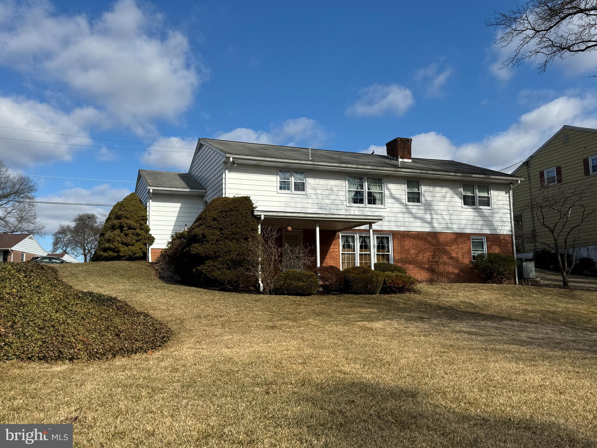 34 Stauffer Dr