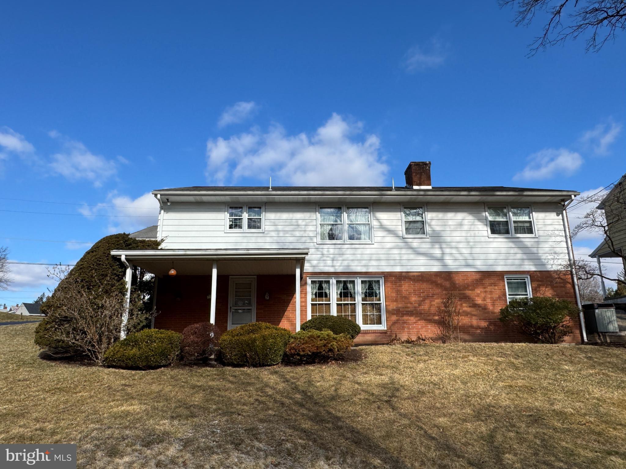 34 Stauffer Dr