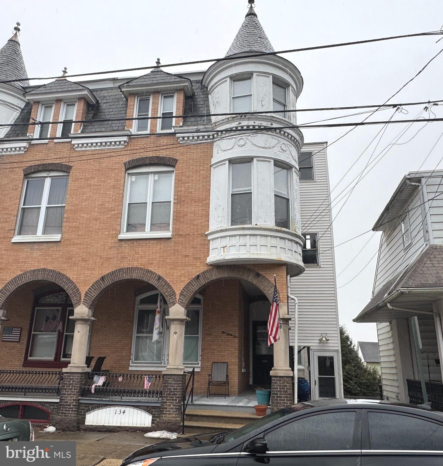134 W Philadelphia Ave