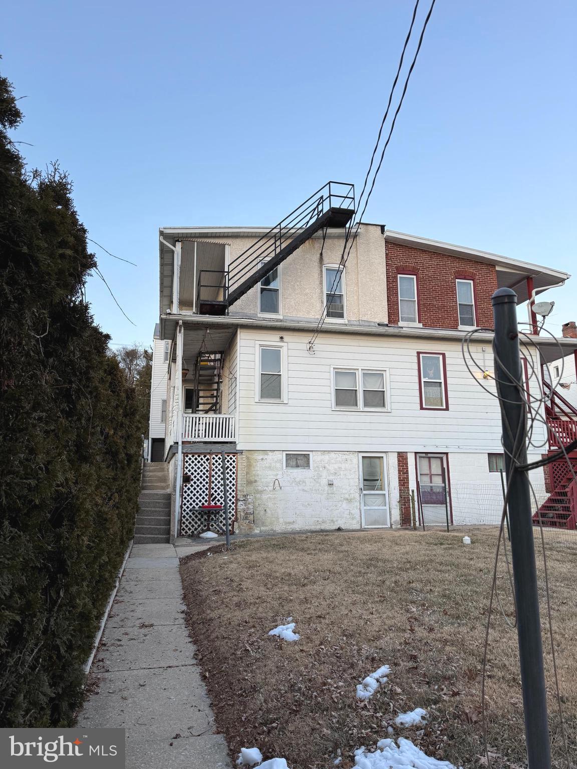134 W Philadelphia Ave
