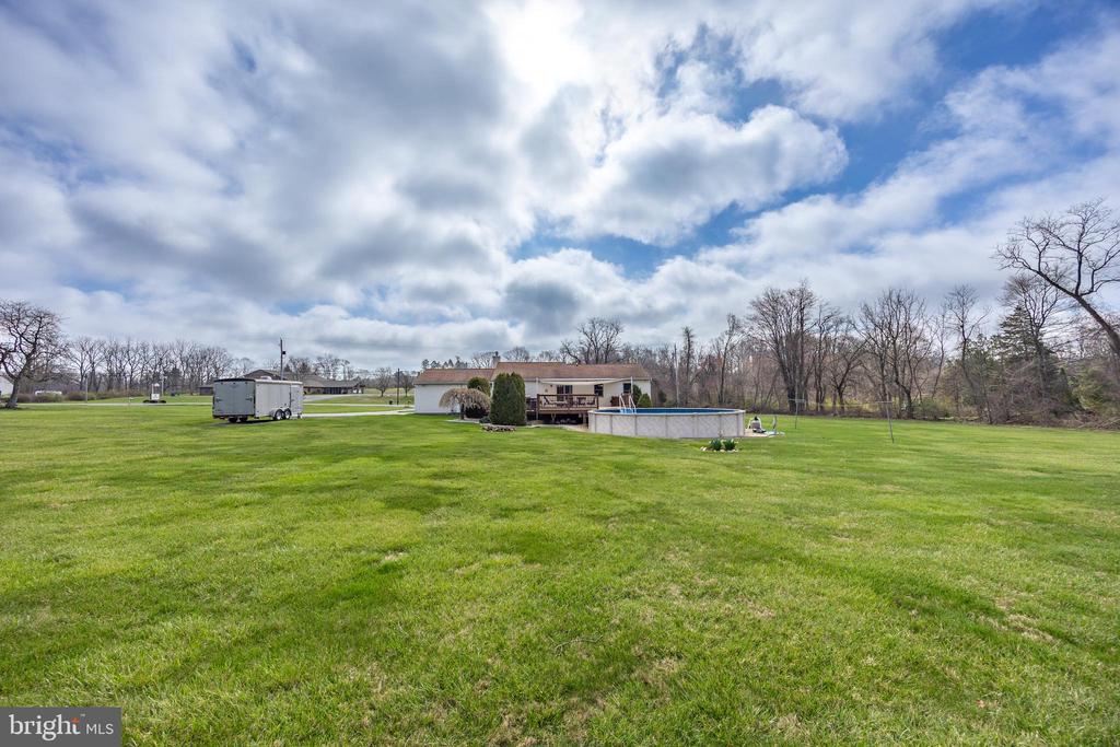 28 LOBACHSVILLE ROAD