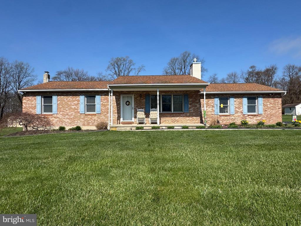 28 LOBACHSVILLE ROAD