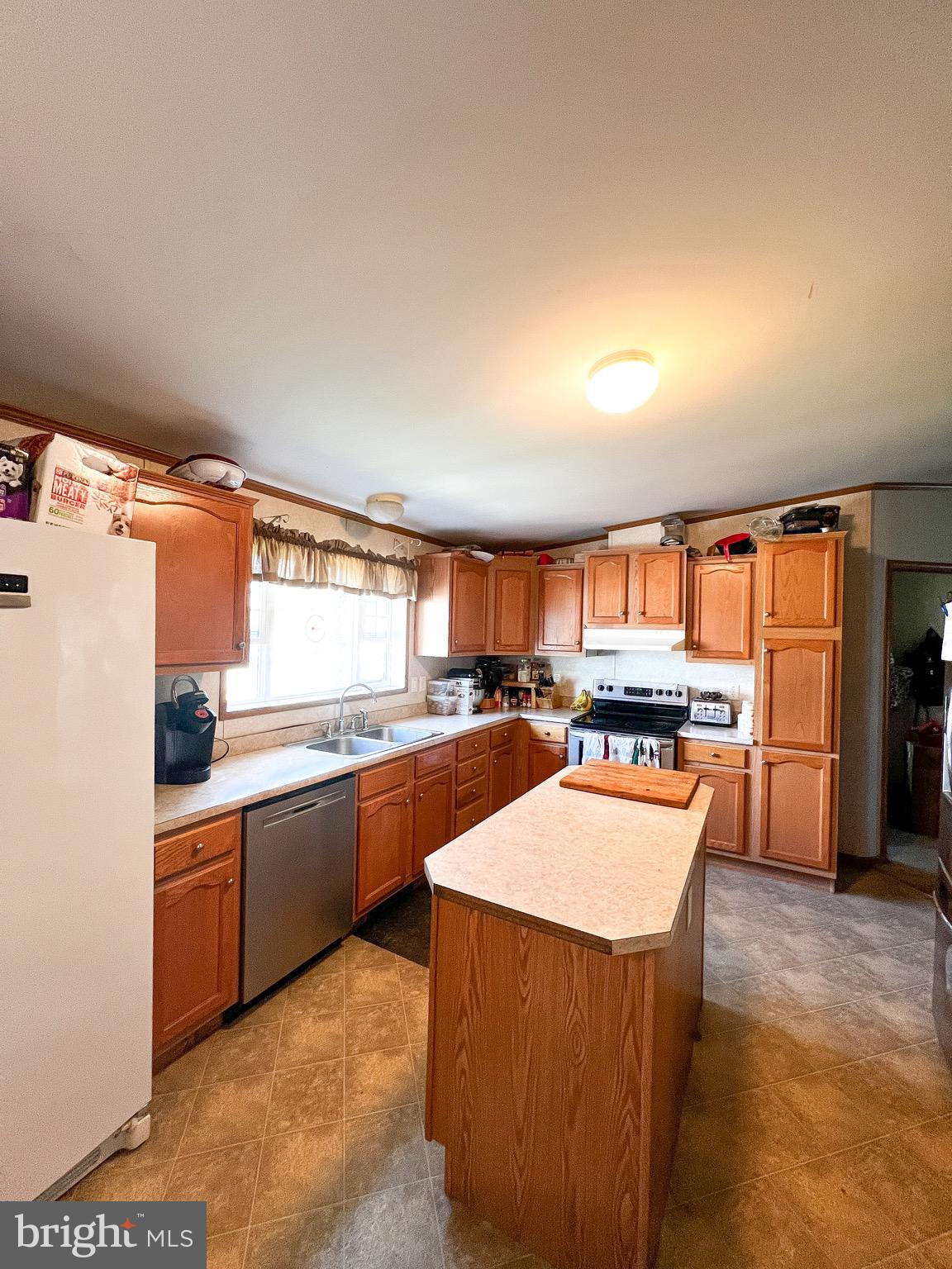 230 Laurel Run Dr
