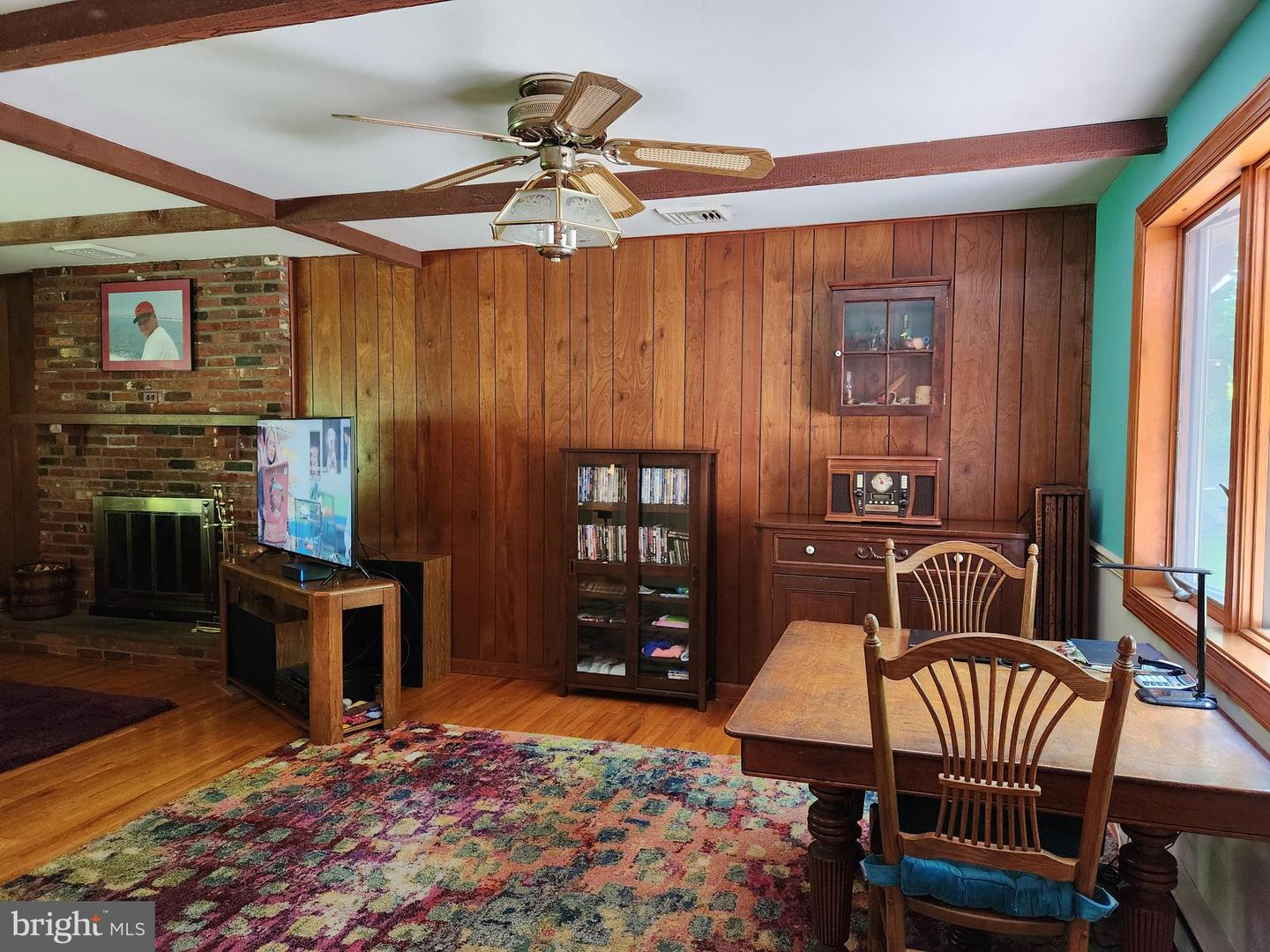 1196 Schoolhouse Rd