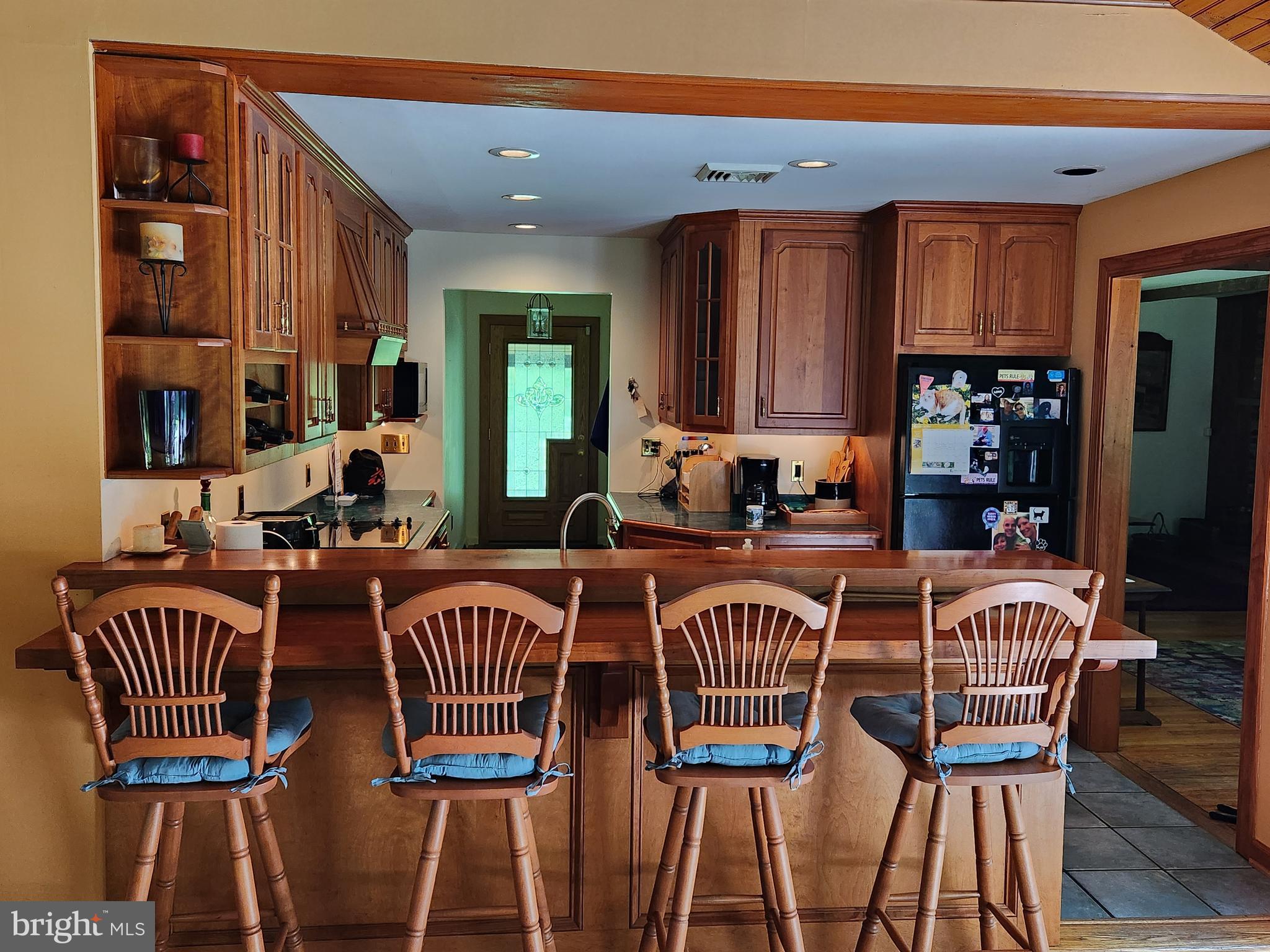 1196 Schoolhouse Rd