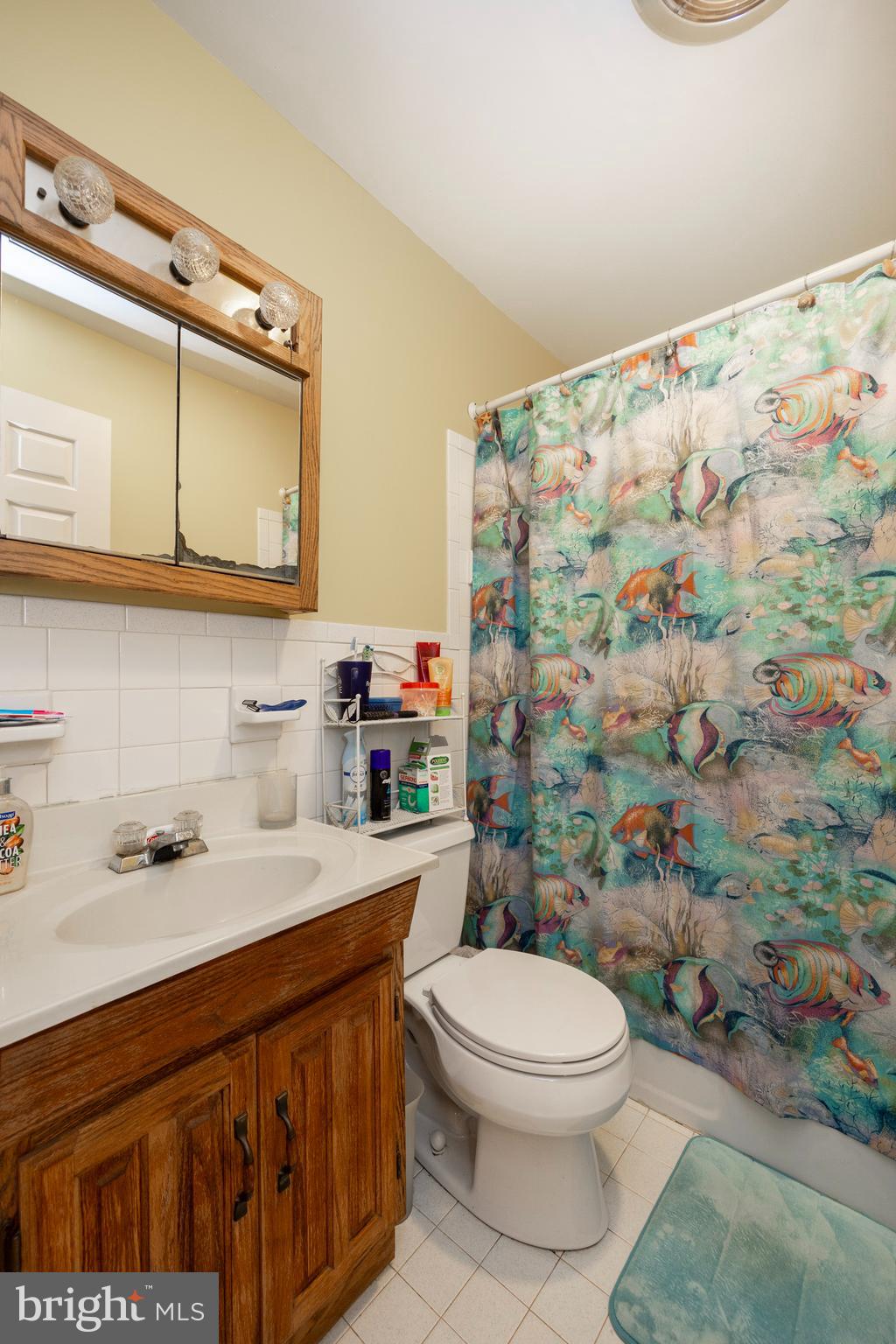 1196 Schoolhouse Rd