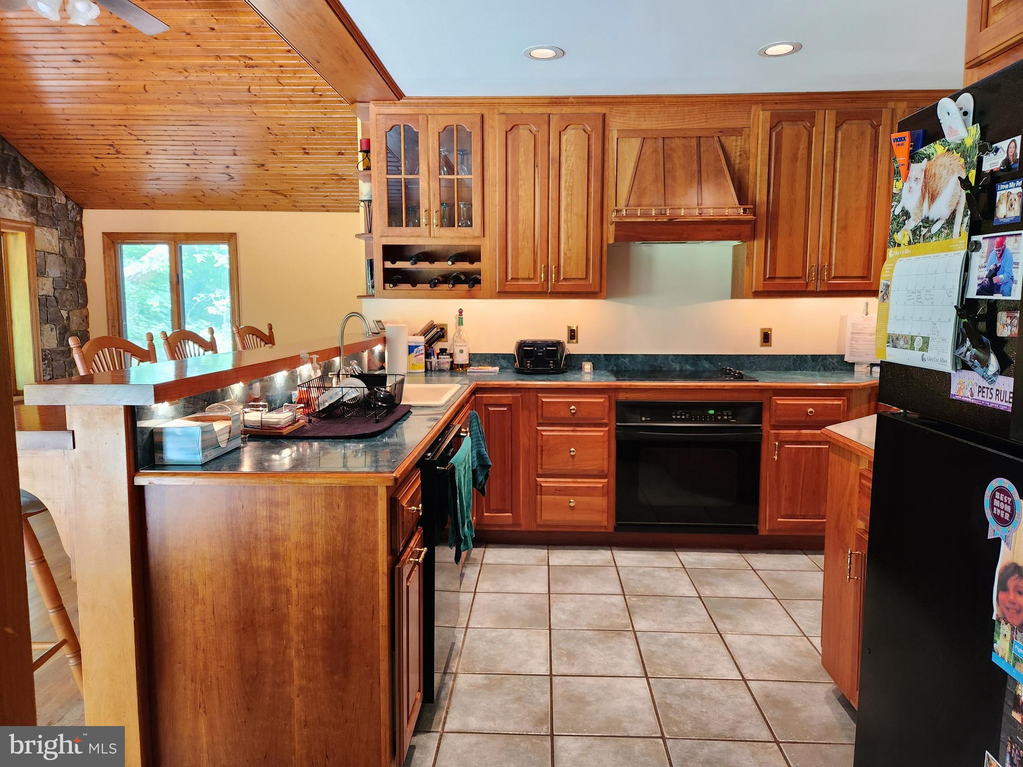 1196 Schoolhouse Rd