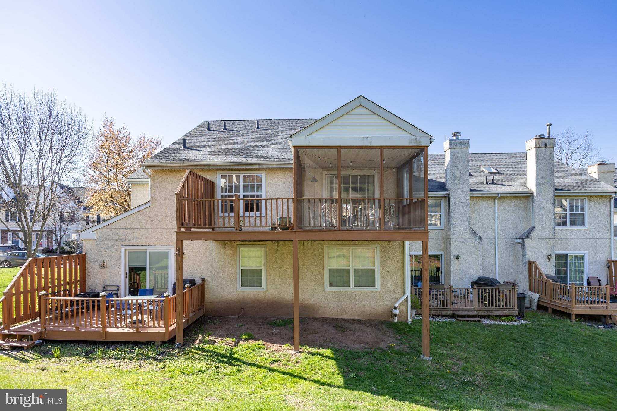 1305 Coventry Pointe Ln
