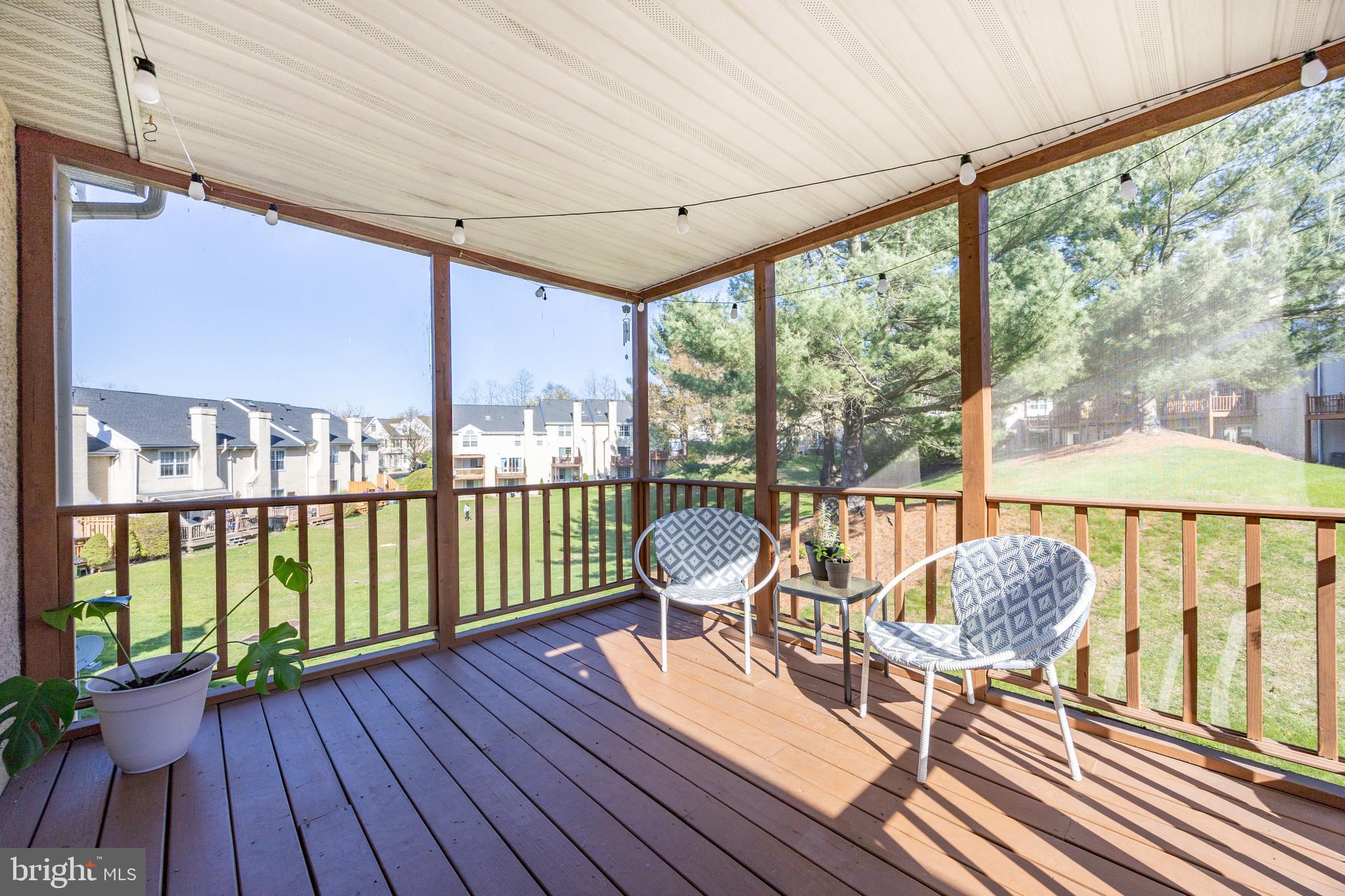 1305 Coventry Pointe Ln