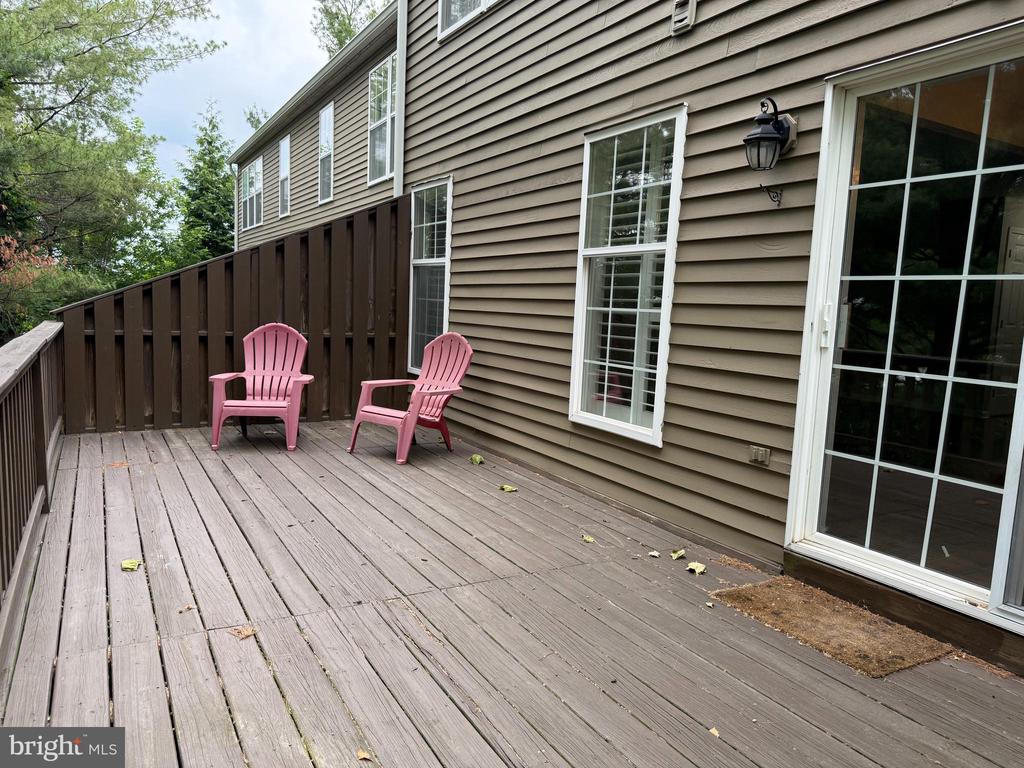 155 WEYBRIDGE DRIVE