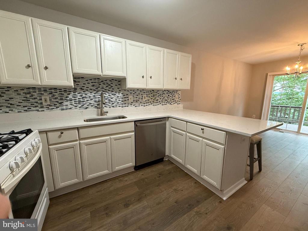 155 WEYBRIDGE DRIVE