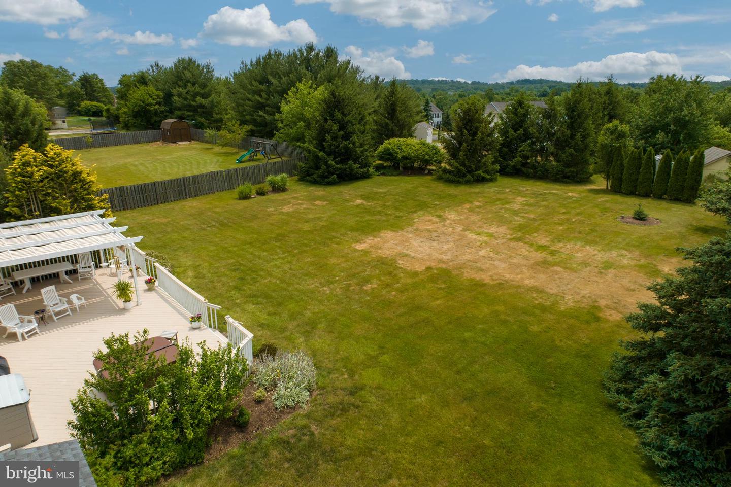 402 Bow Ln