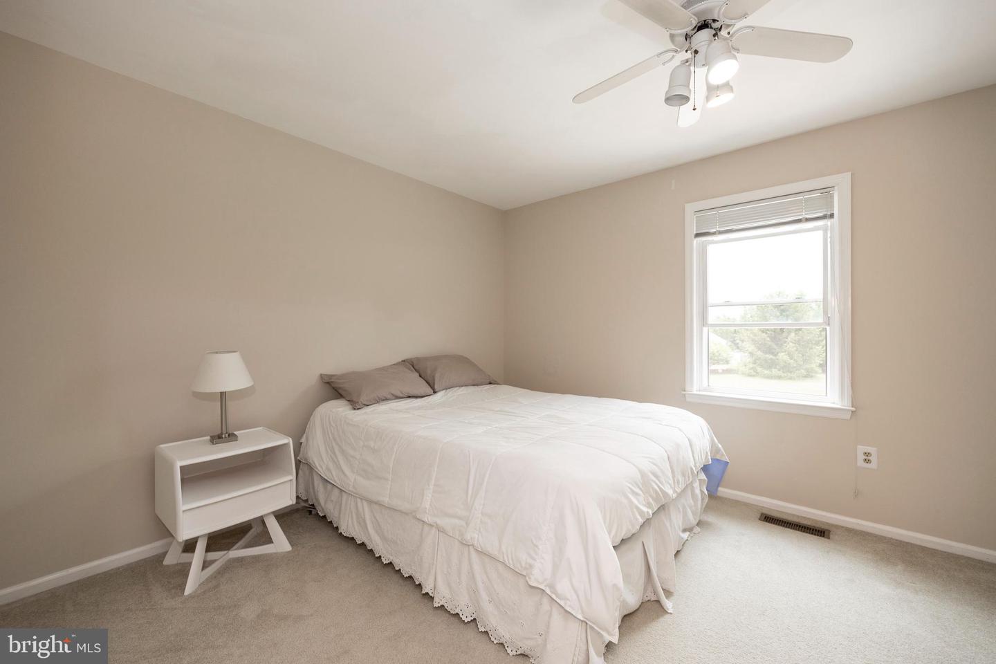 402 Bow Ln