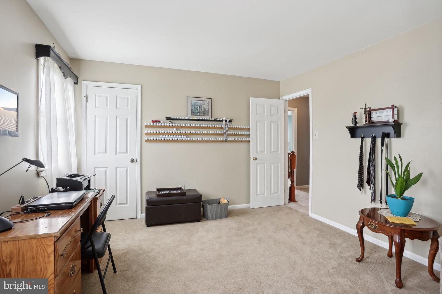 2330 Bromley Dr