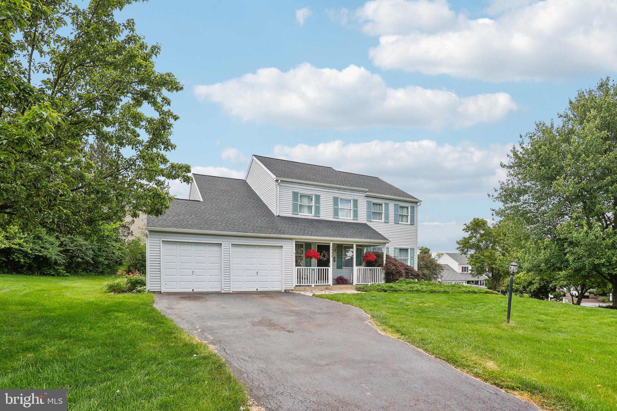 2330 Bromley Dr
